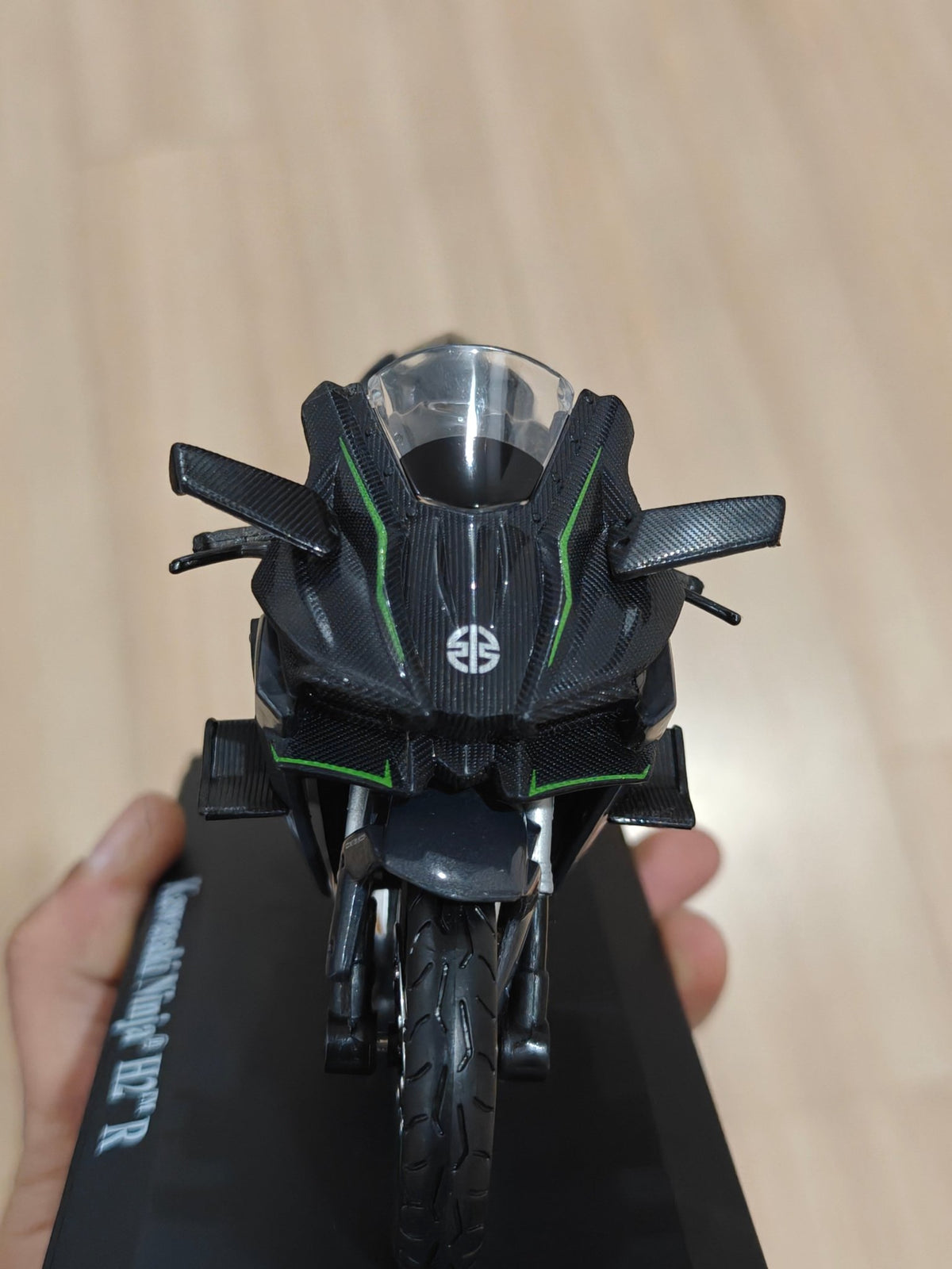 1:12 Maisto Kawasaki Ninja H2R (Unboxed - New) - Kinder Logs