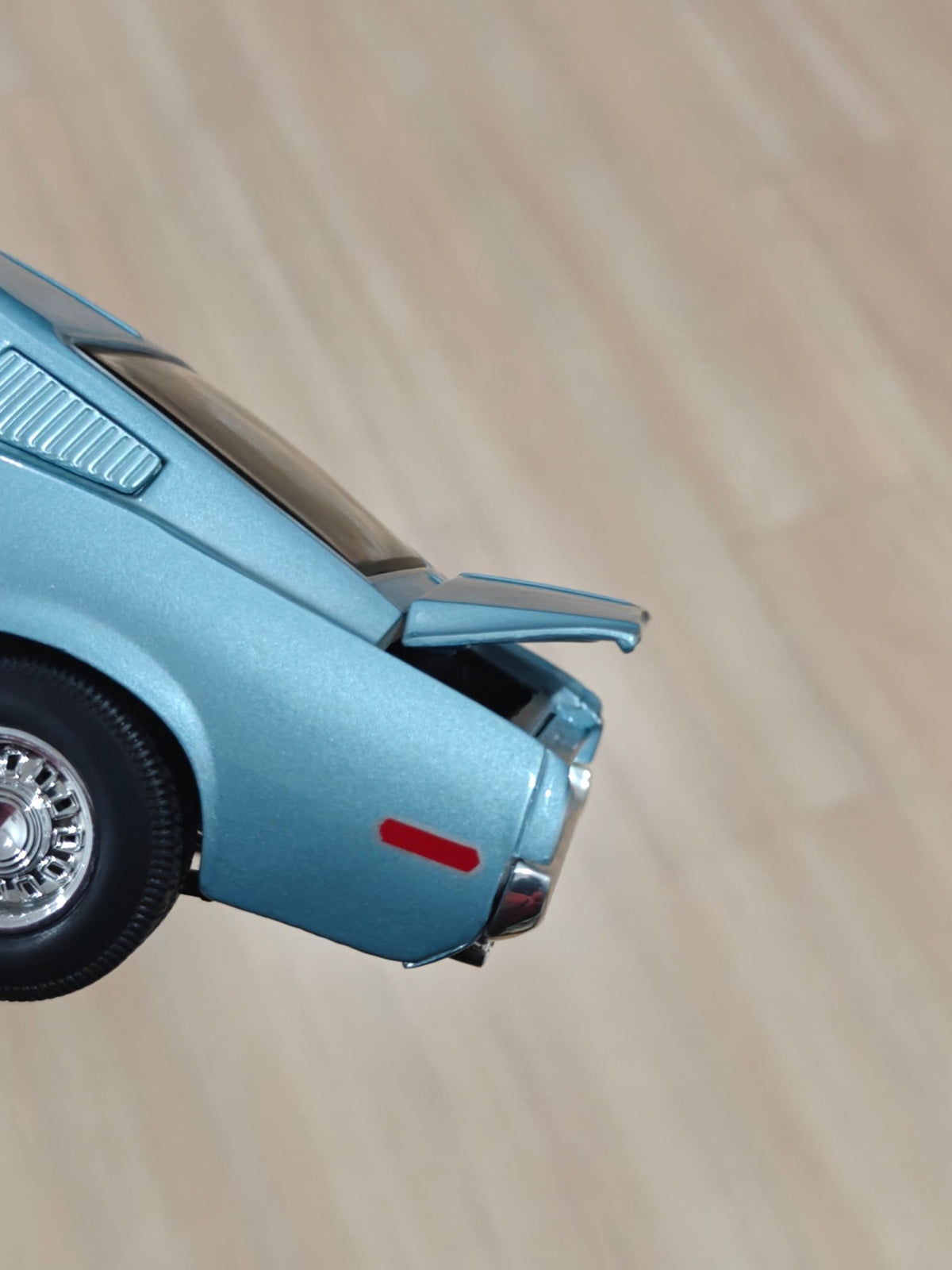 1:18 Maisto 1968 Ford Mustang GT (Pre - Owned) - Kinder Logs