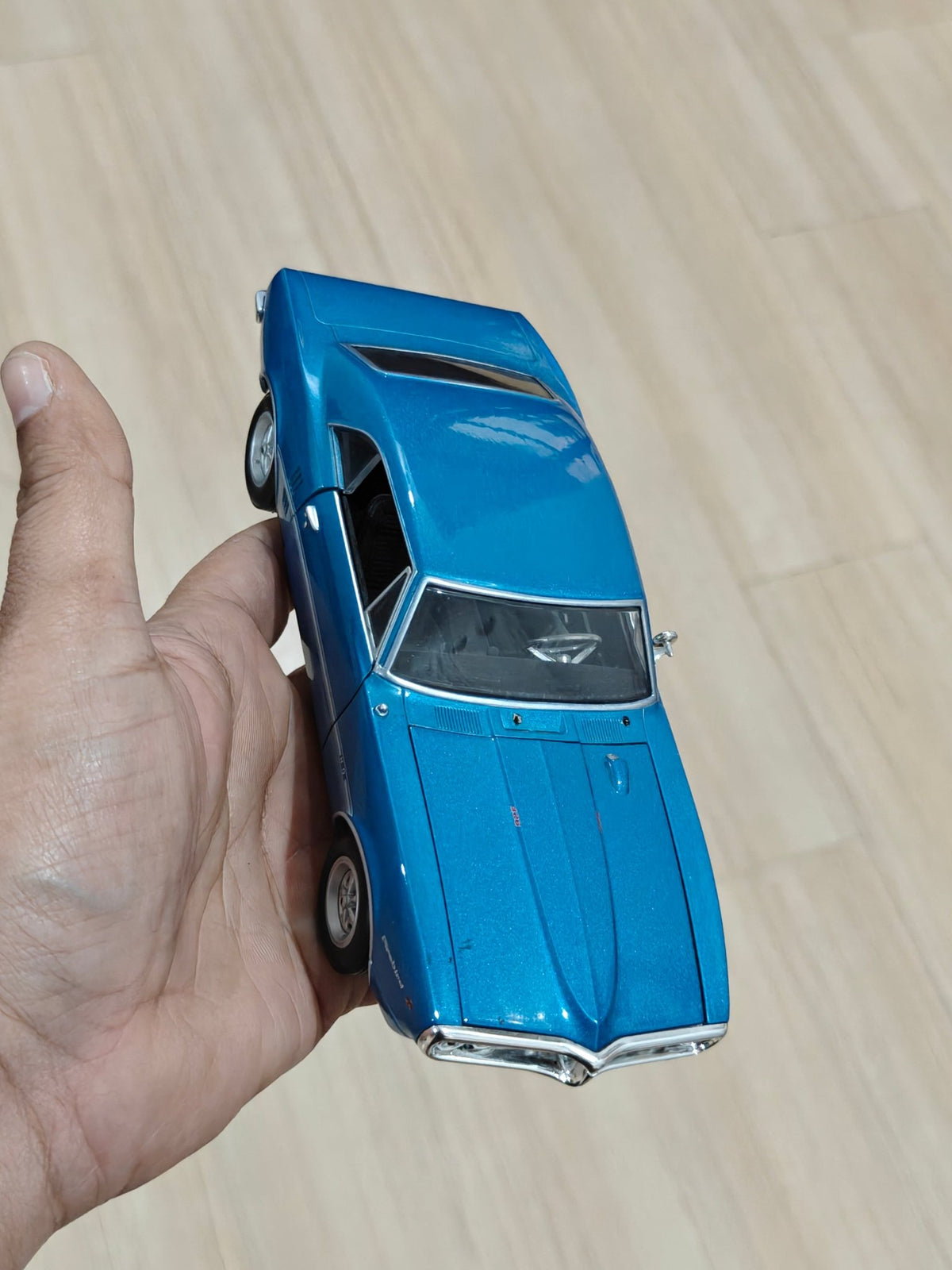 1:24 Welly 1967 Pontiac Firebird (Pre - Owned) - Kinder Logs