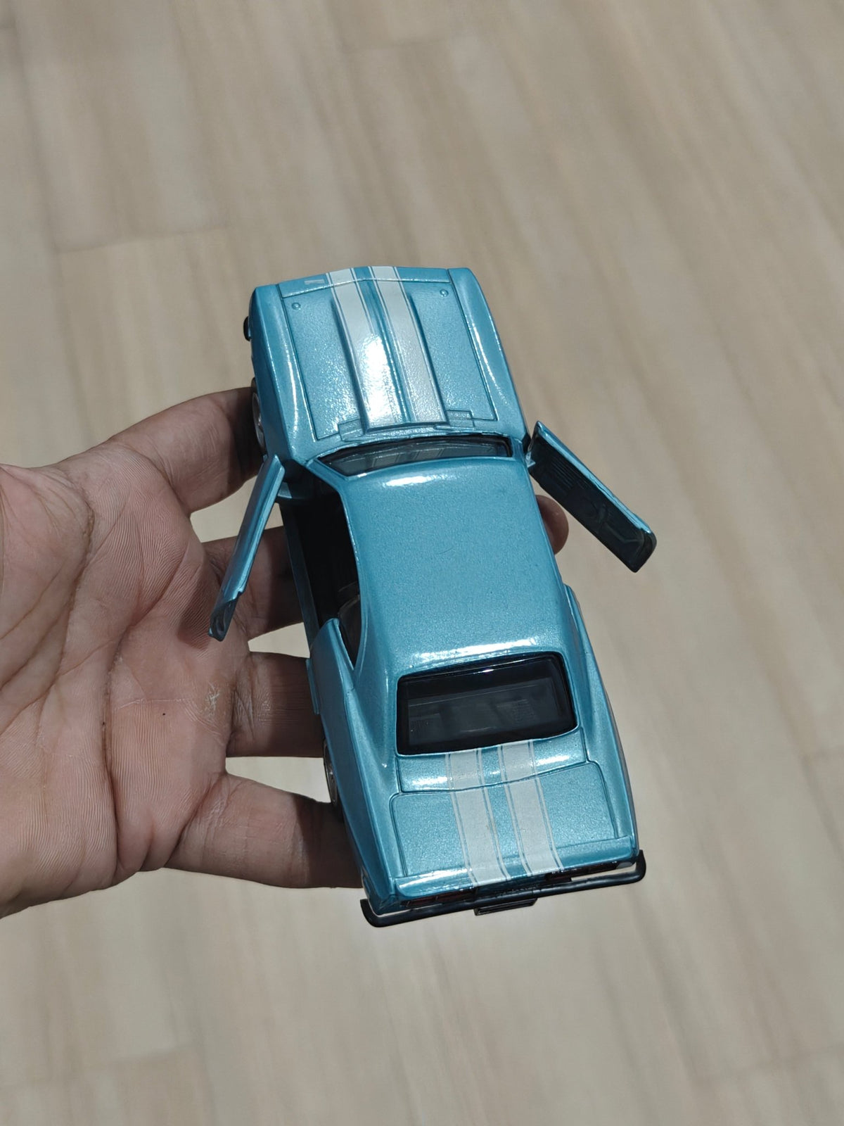 1:32 New - Ray 1969 Chevrolet Camaro Z28 (Pre - Owned) - Kinder Logs
