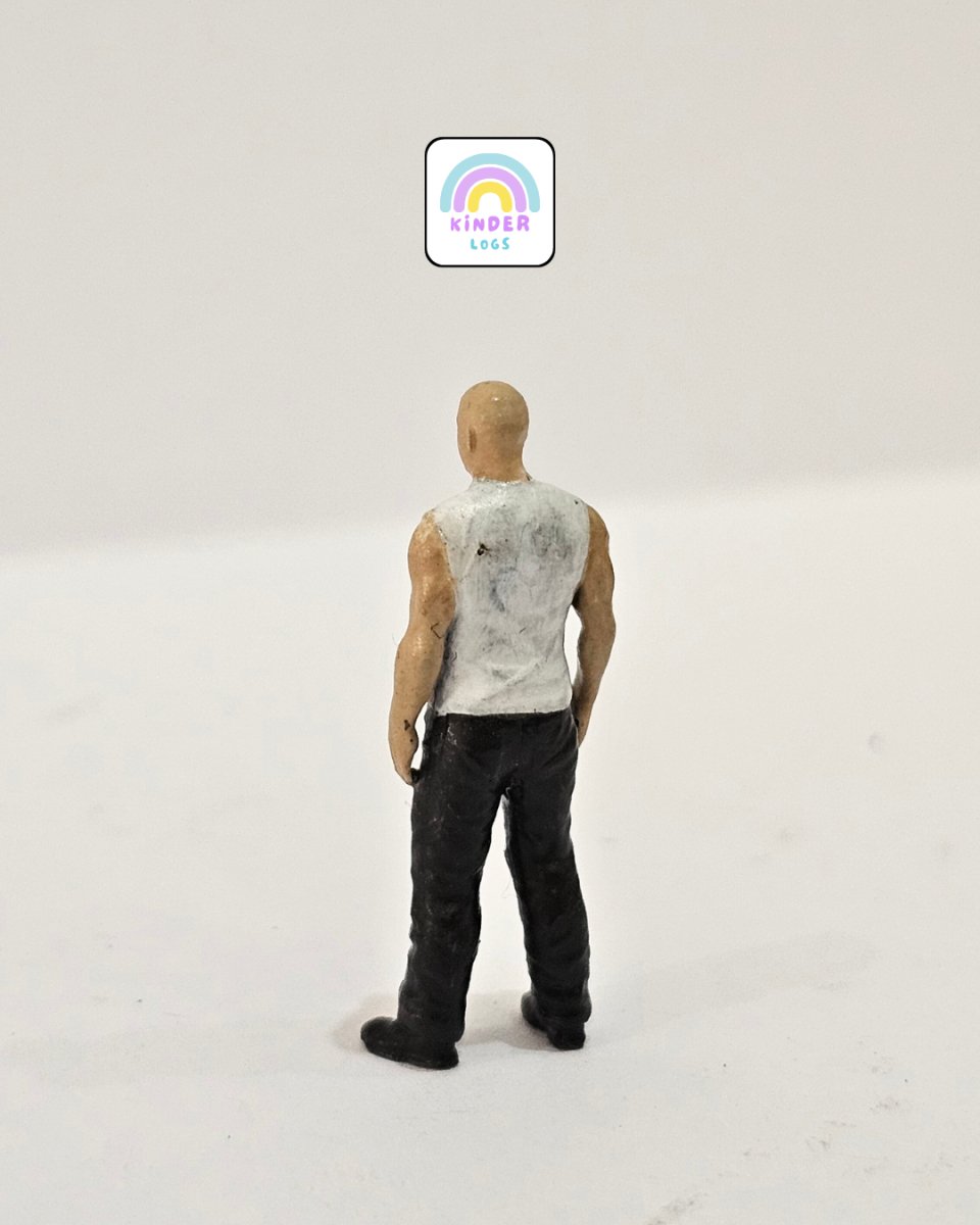 1:64 Vin Diesel Figurine For Diorama (Used) - Car Not Included - Kinder Logs