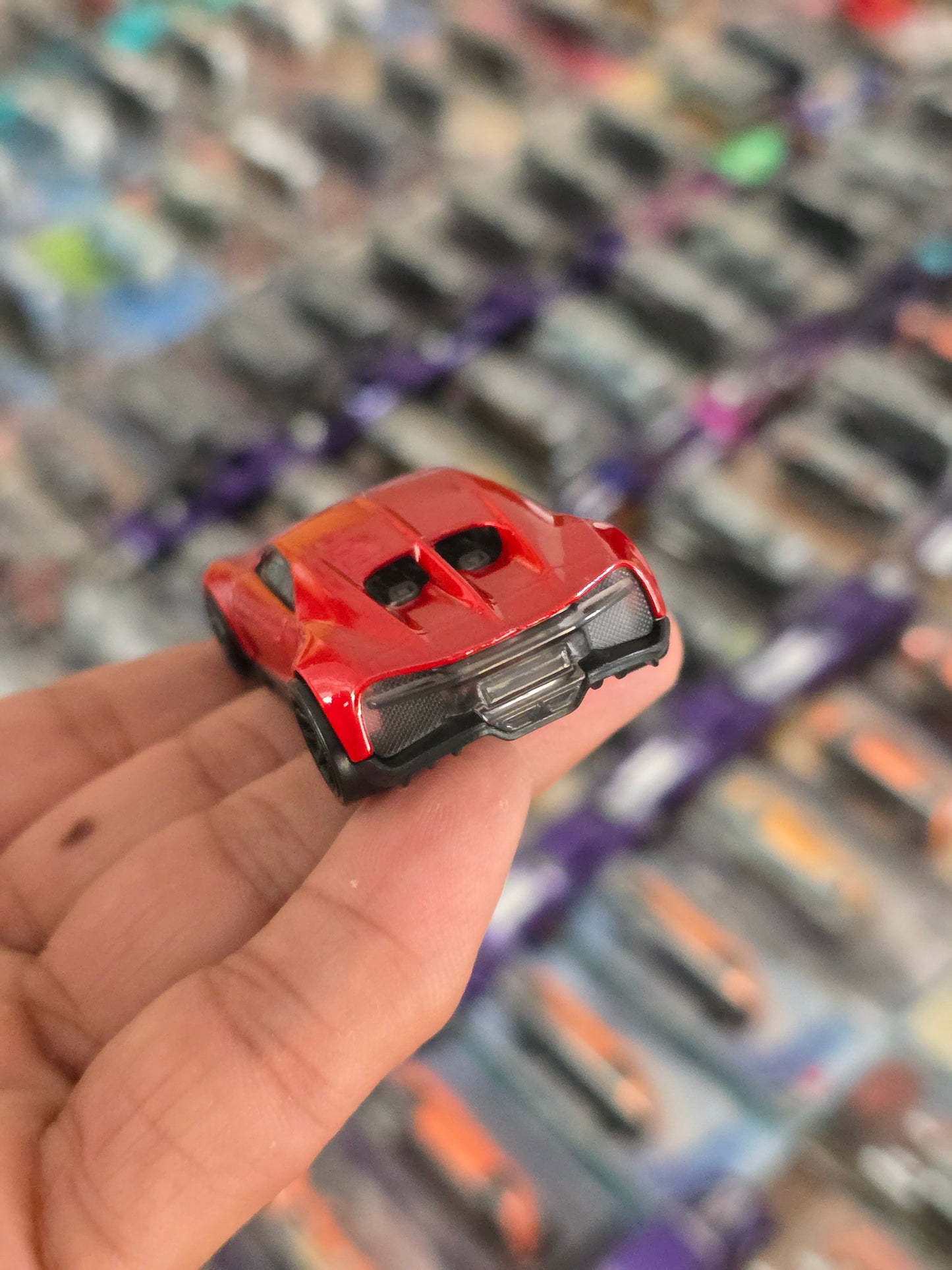 Hot Wheels 2016 Bugatti Chiron - Red (Uncarded)