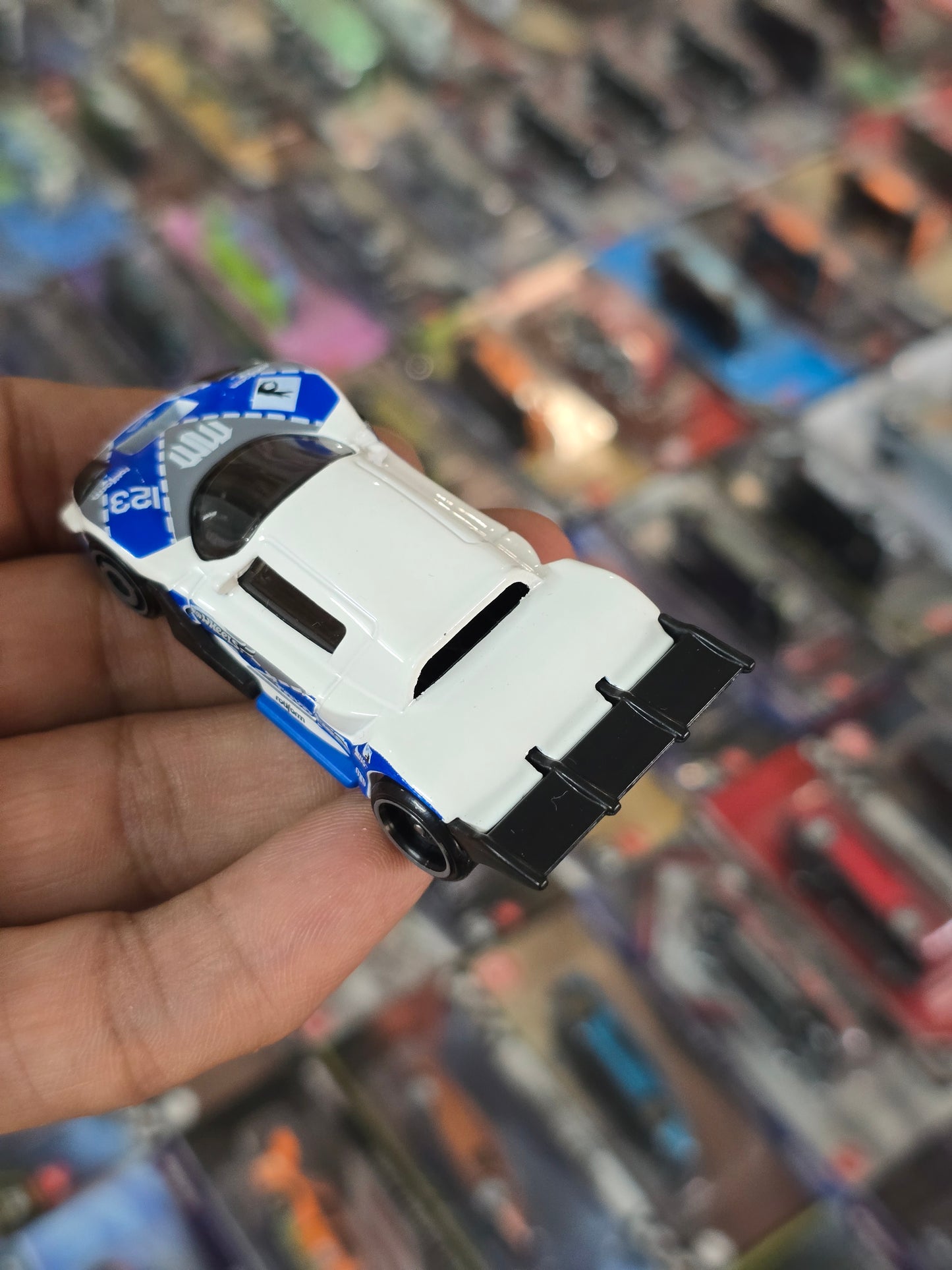 Hot Wheels Mad Mike Drift Attack - White (Uncarded)