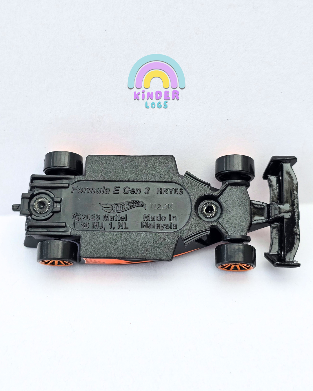 Hot Wheels Formula E Gen 3 McLaren Edition (Uncarded - New)