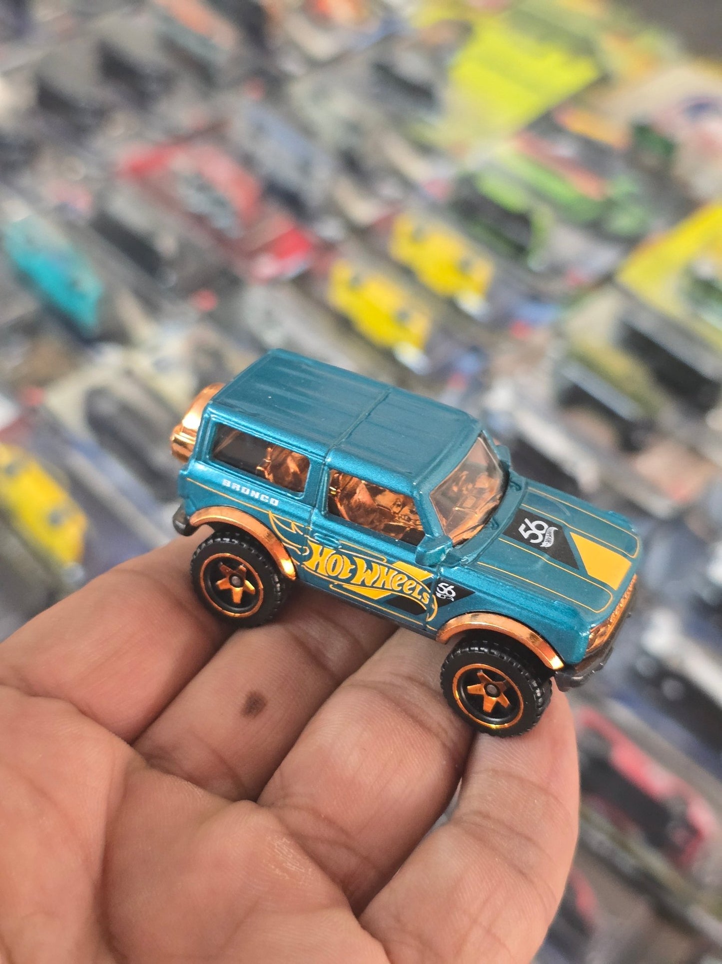 56th Anniversary Hot Wheels 2021 Ford Bronco (Uncarded) - Kinder Logs