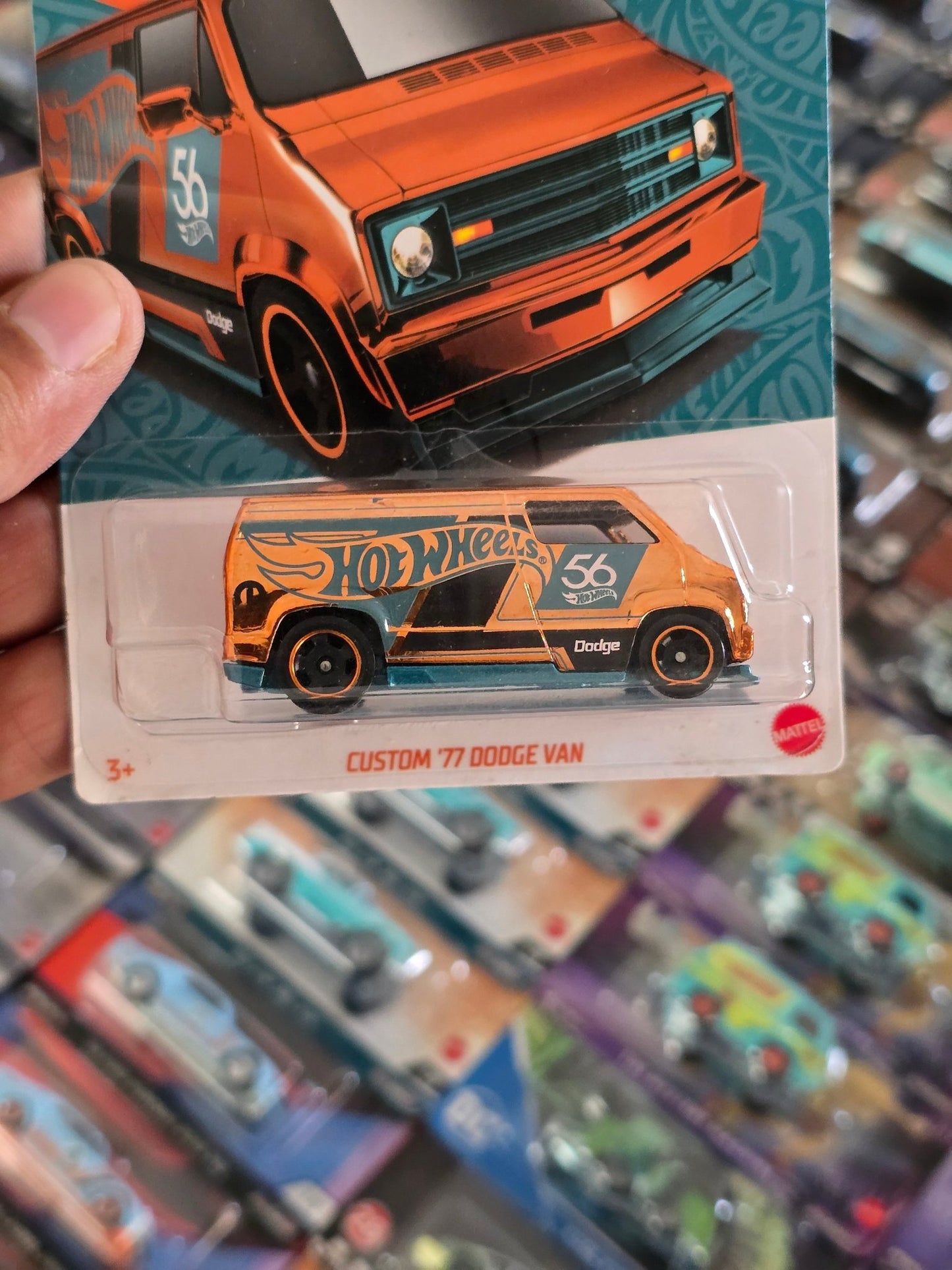 56th Anniversary Hot Wheels Custom 1977 Dodge Van (Chase) - Kinder Logs