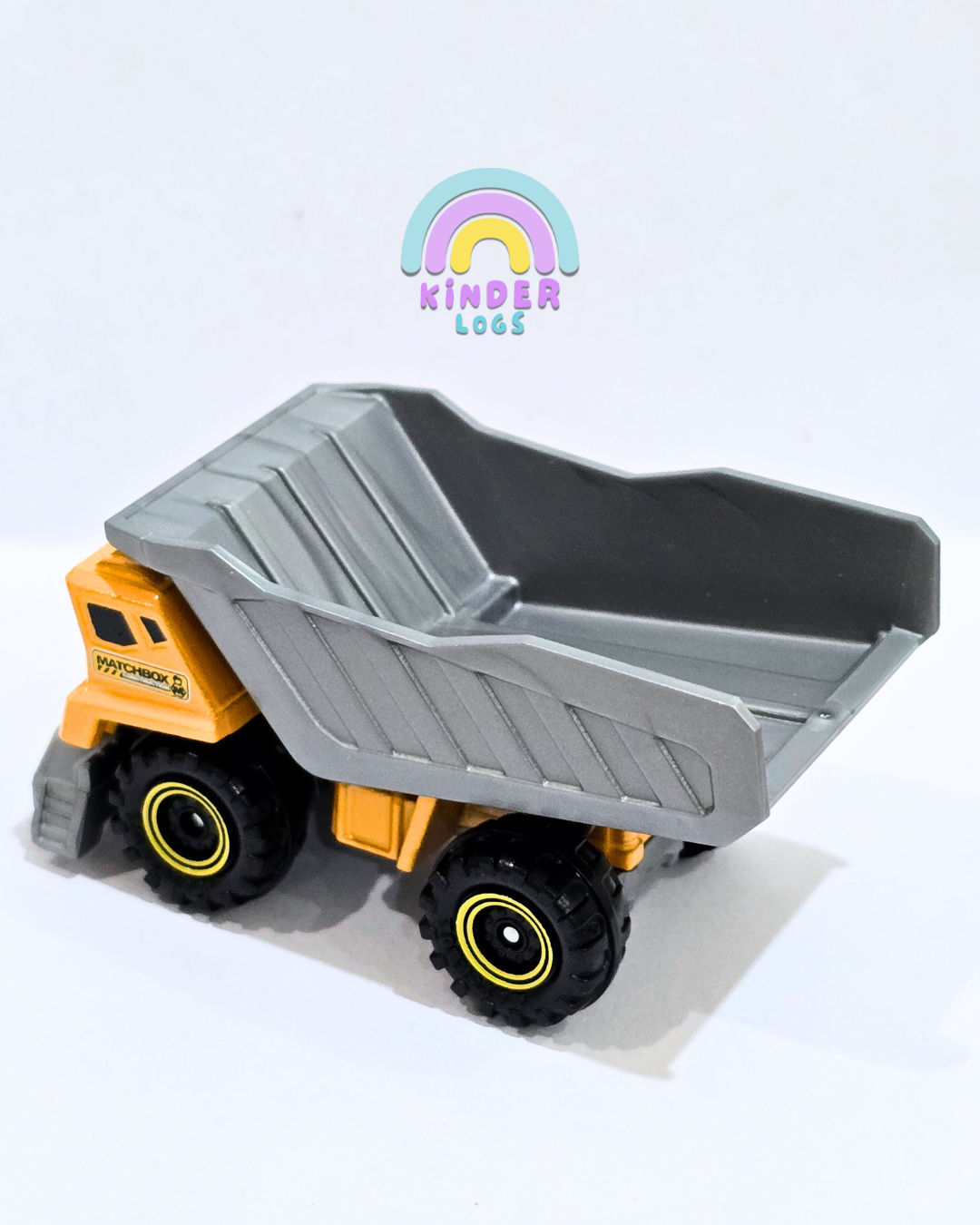 Matchbox Turf Hauler - Yellow (Uncarded - New)