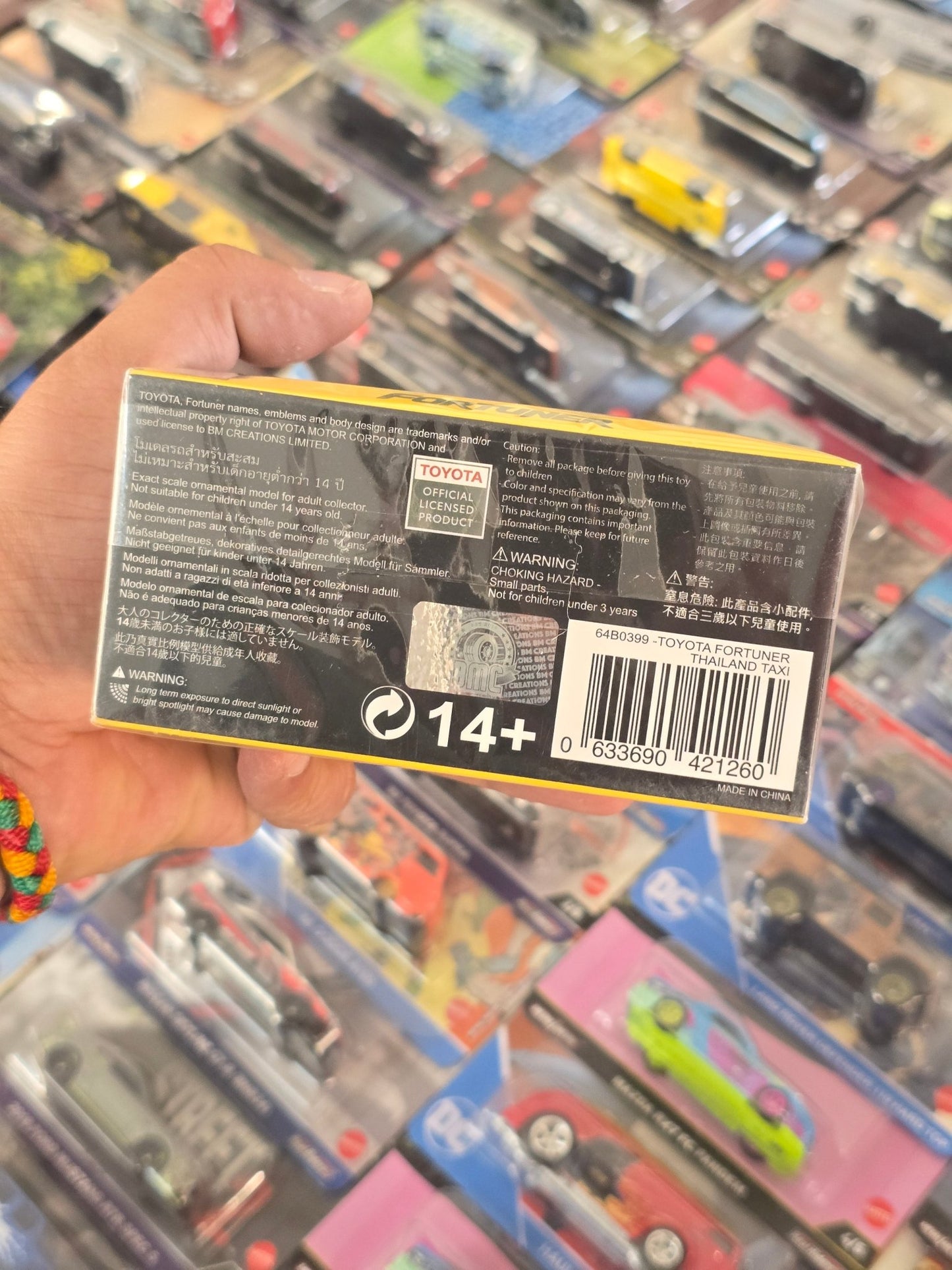 BMC Toyota Fortuner Thailand Taxi - Sealed Box - Kinder Logs