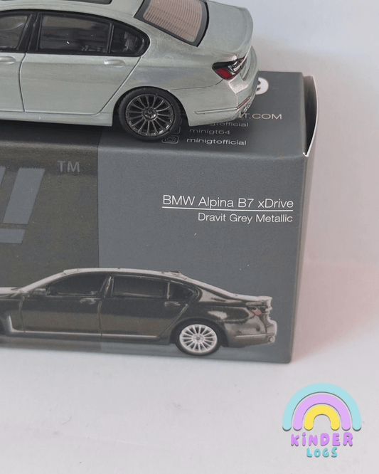 CHASE Mini GT BMW Alpina B7 (Open Box) - Kinder Logs