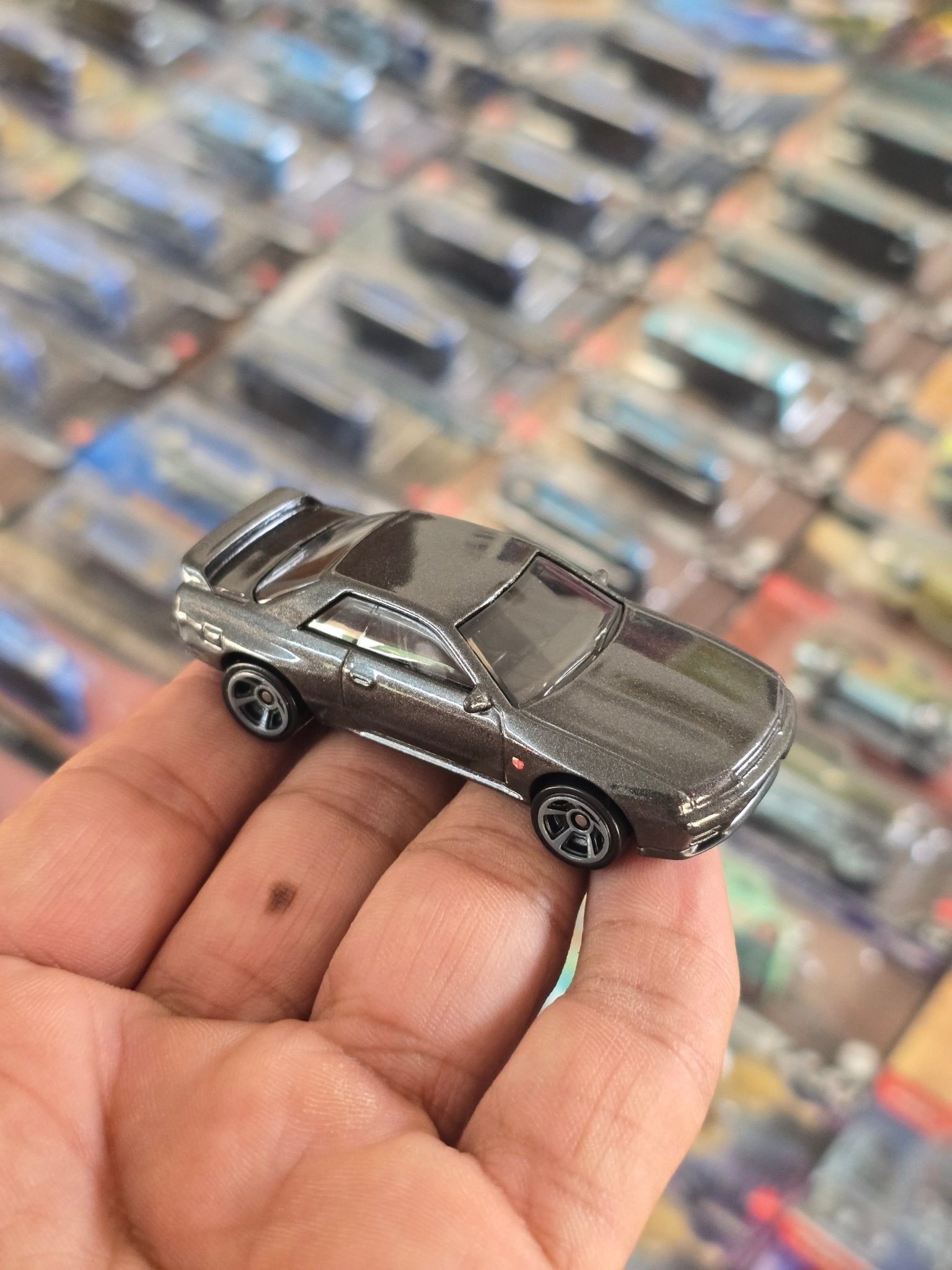 Fast & Furious Hot Wheels Nissan Skyline GT - R R32 (Uncarded) - Kinder Logs