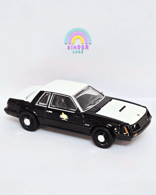 Greenlight 1982 Ford Mustang SSP - Texas Department Public Safety (Uncarded - New) - Kinder Logs