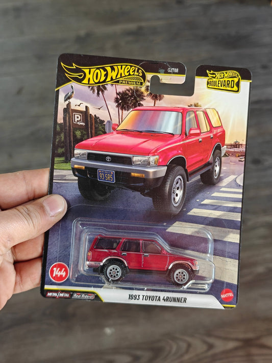 Hot Wheels 1933 Toyota 4Runner - Boulevard 144 (Imported) - Kinder Logs