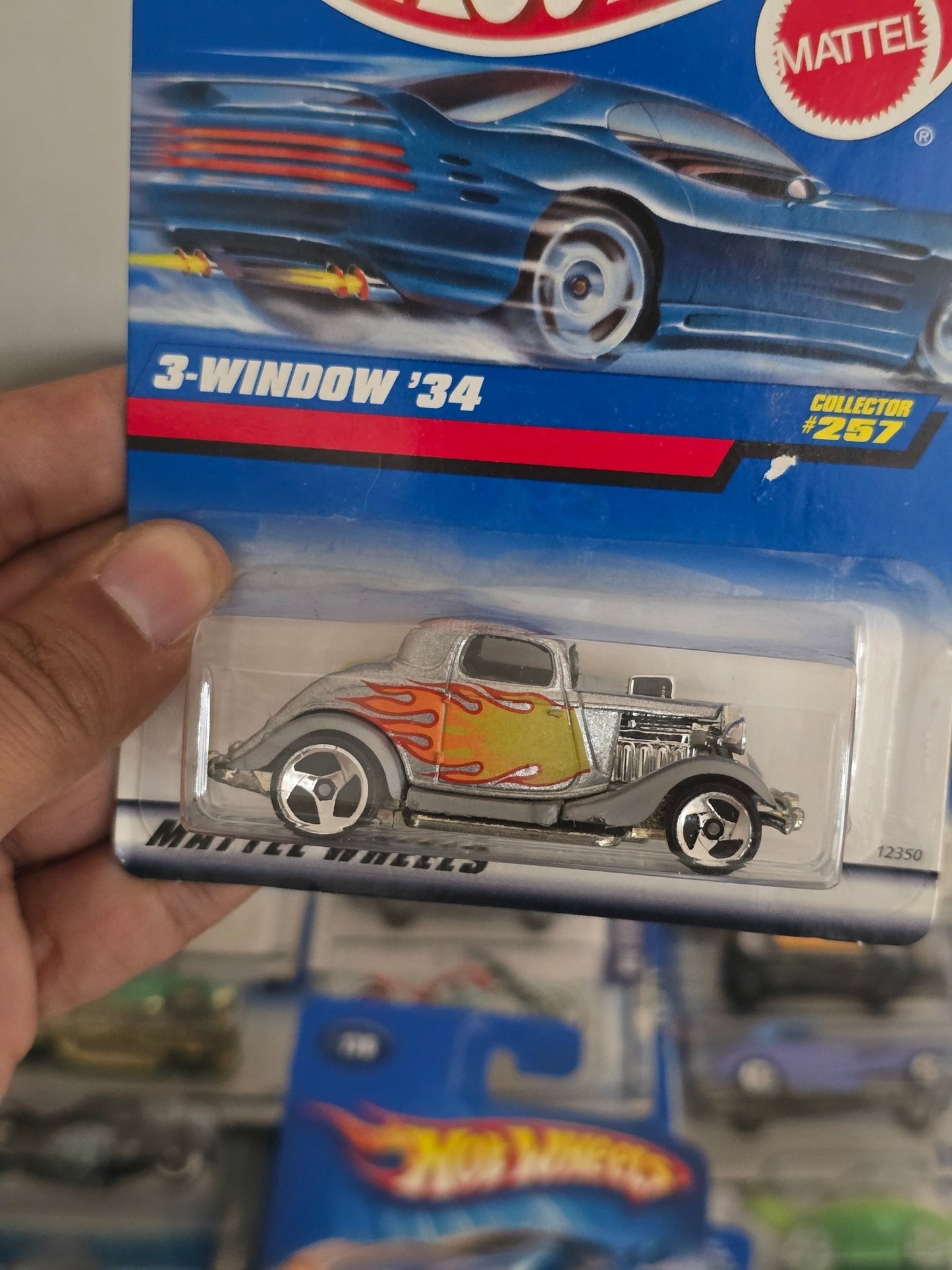 Hot Wheels 1934 Ford 3 - Window Car - Collector No. 257 - Kinder Logs
