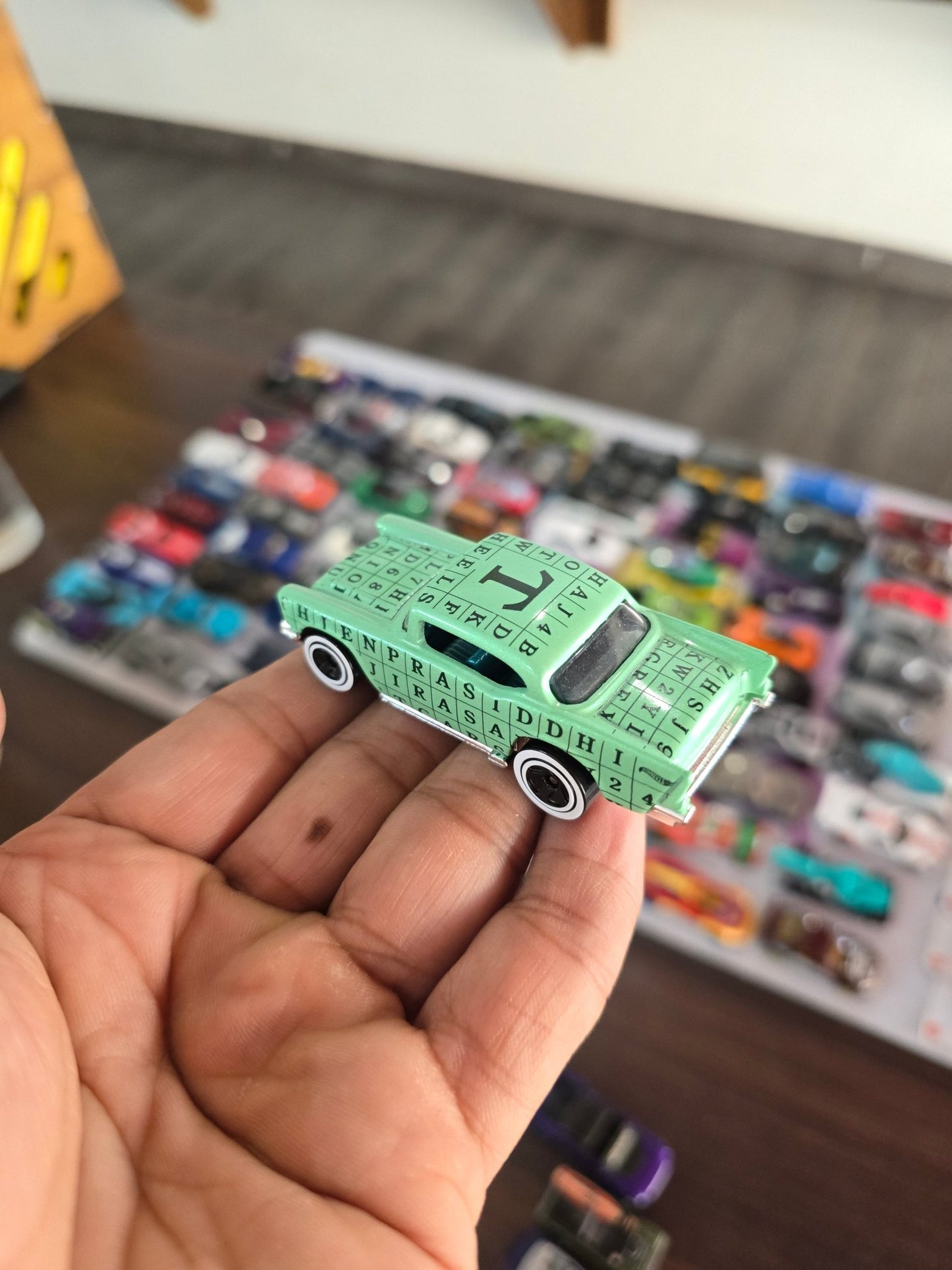 Hot Wheels 1957 Chevy - HW Art Cars (Uncarded) - Kinder Logs