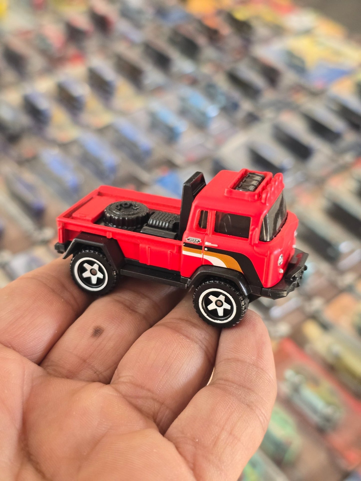 Hot Wheels 1957 Jeep FC - Red (Uncarded) - Kinder Logs