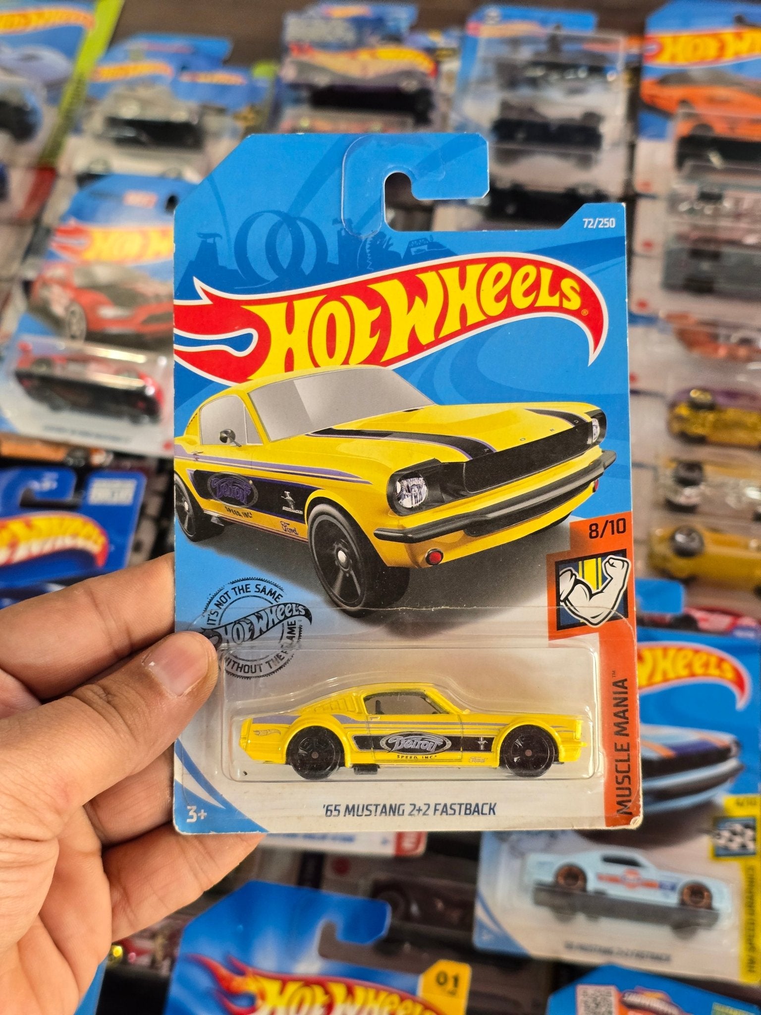 Hot Wheels 1965 Ford Mustang 2+2 Fastback - Kinder Logs