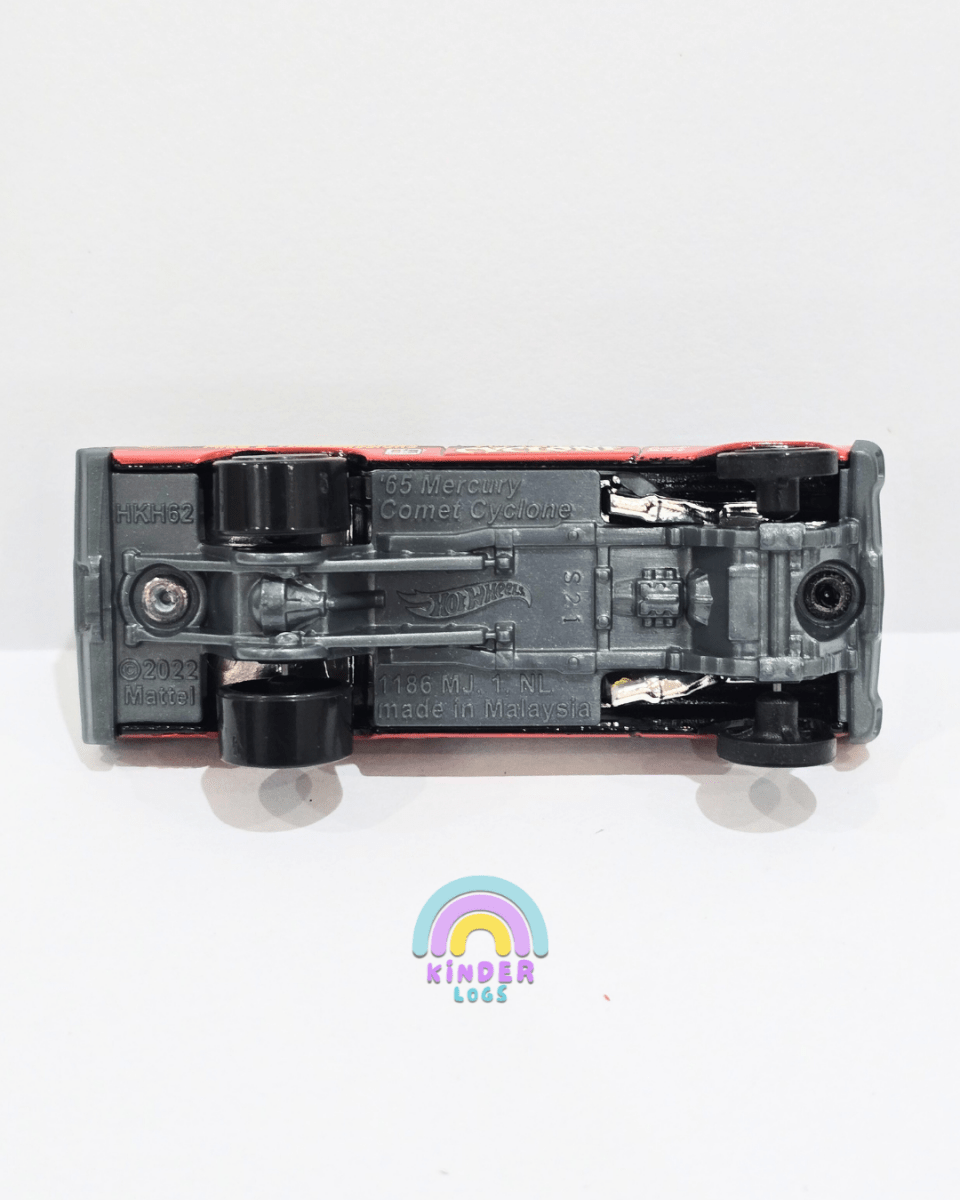 Hot Wheels 1965 Mercury Comet Cyclone (Uncarded) - Kinder Logs