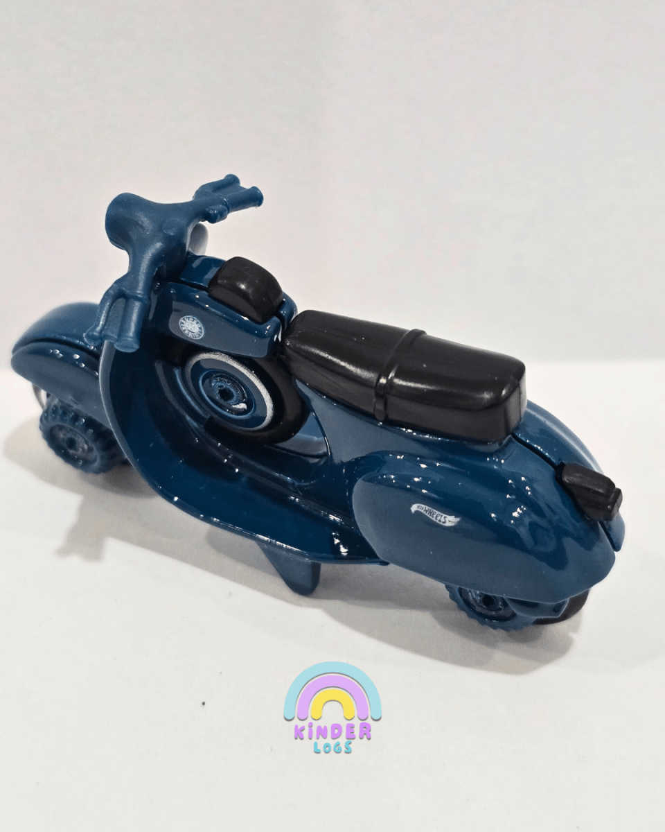 Hot Wheels 1966 Vespa 90 SS Super Sprint Scooter (Uncarded) - Kinder Logs