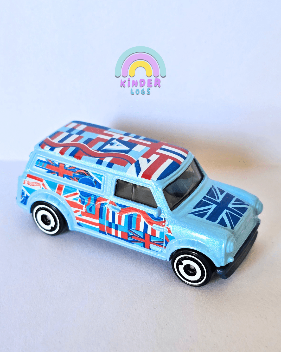 Hot Wheels 1967 Austin Mini Van - Blue (Uncarded - New) - Kinder Logs