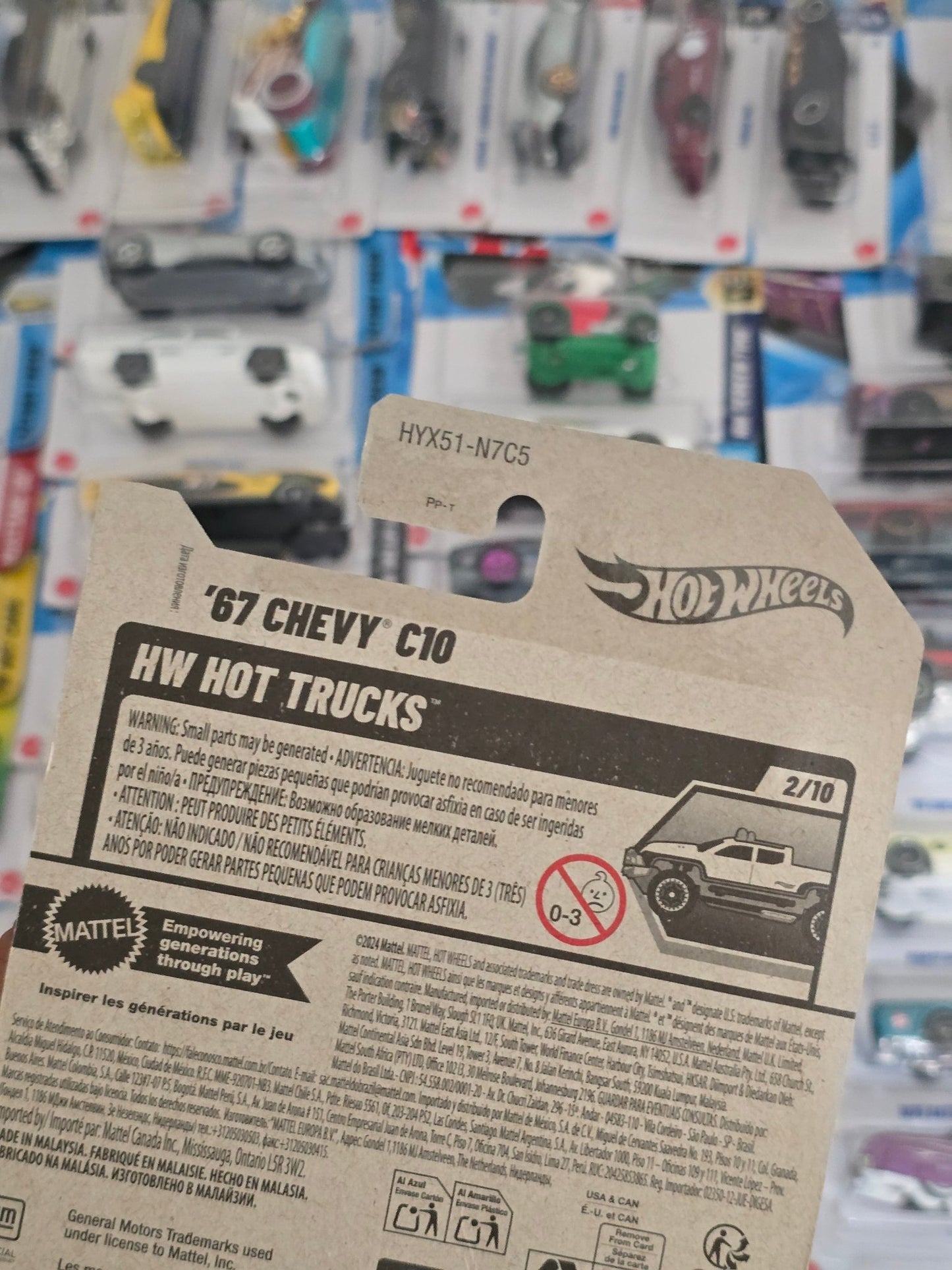 Hot Wheels 1967 Chevy C10 - Black (Imported) - Kinder Logs