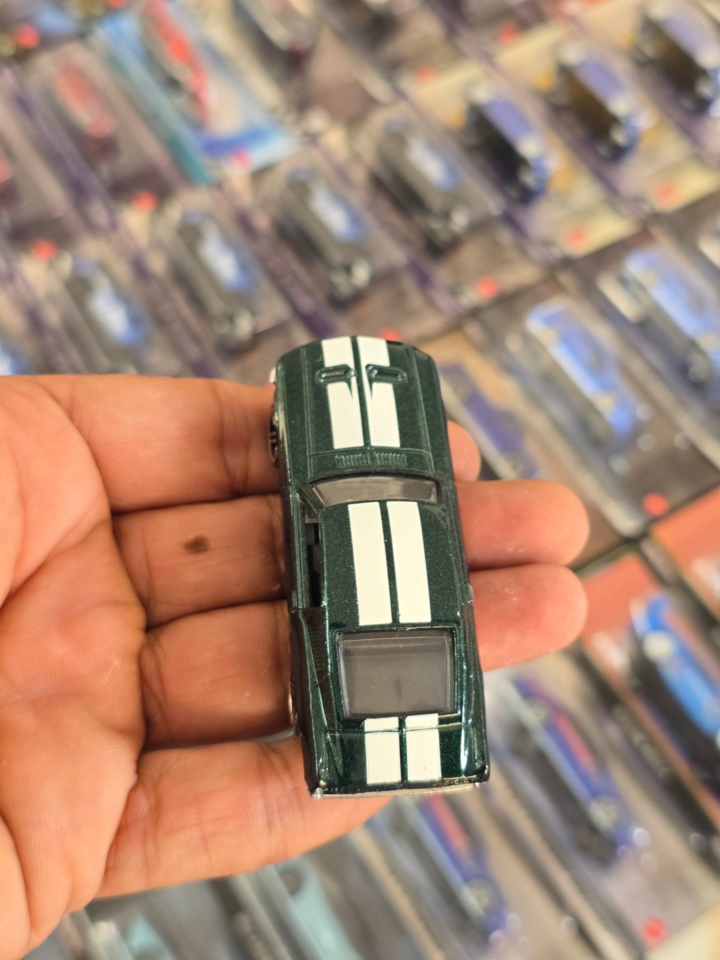 Hot Wheels 1967 Custom Ford Mustang (Uncarded) - Kinder Logs