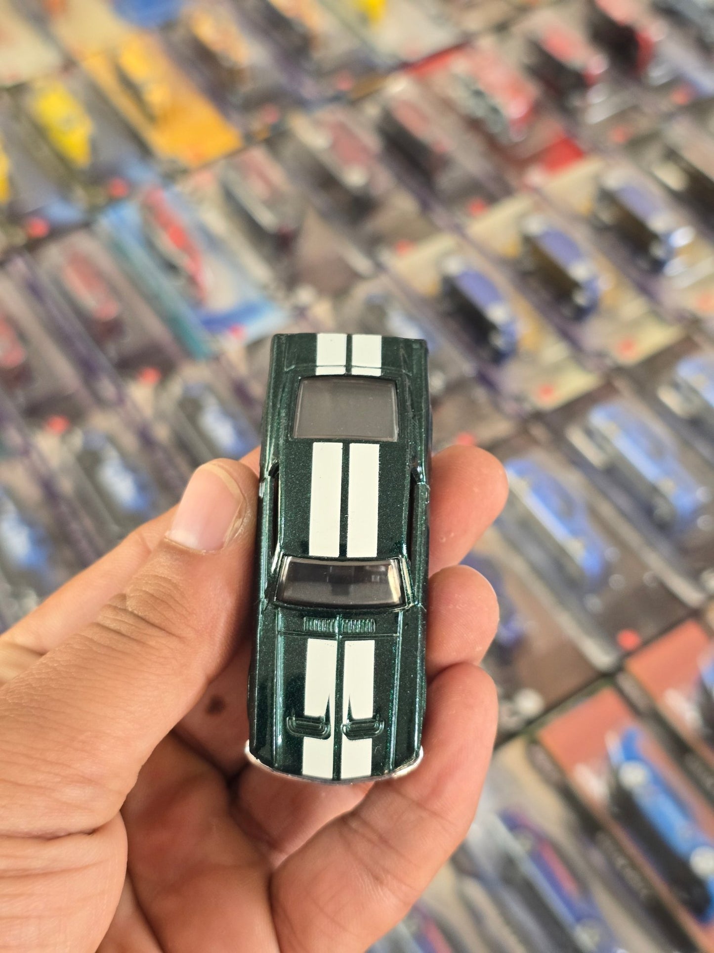 Hot Wheels 1967 Custom Ford Mustang (Uncarded) - Kinder Logs