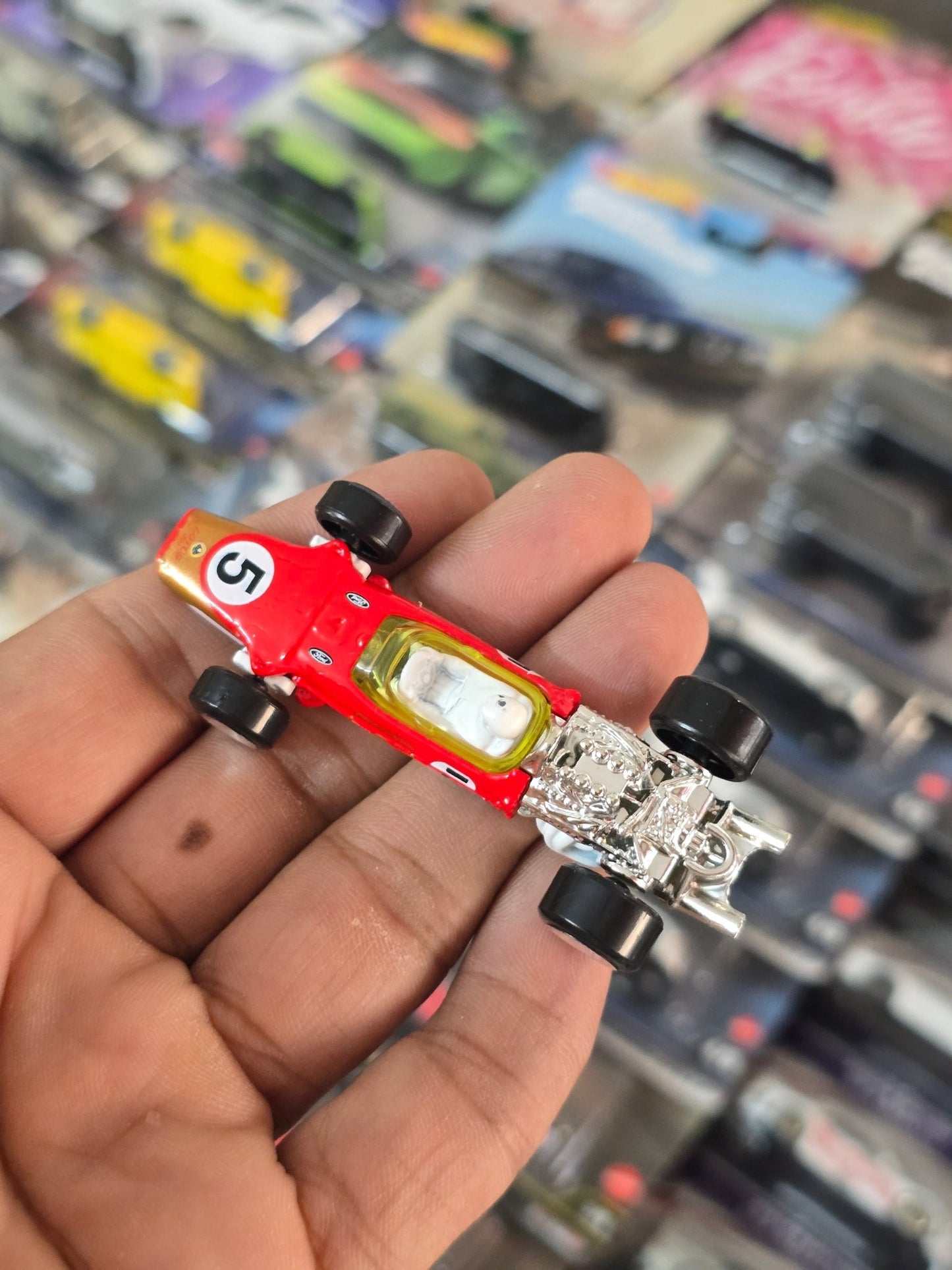 Hot Wheels 1967 Lotus Type 49 - Red (Uncarded) - Kinder Logs