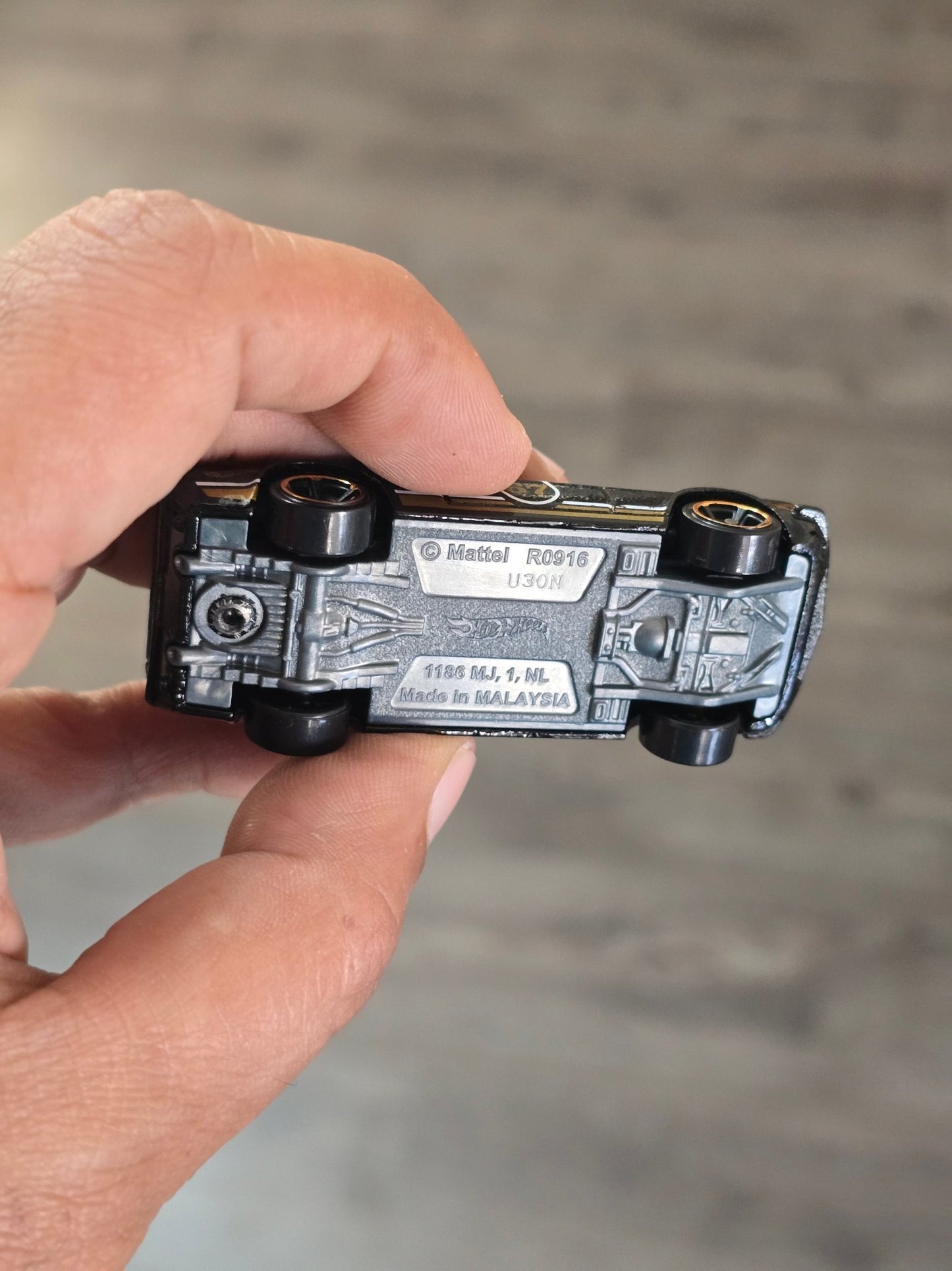 Hot Wheels 1967 Shelby GT500 - Black (Uncarded - New) - Kinder Logs