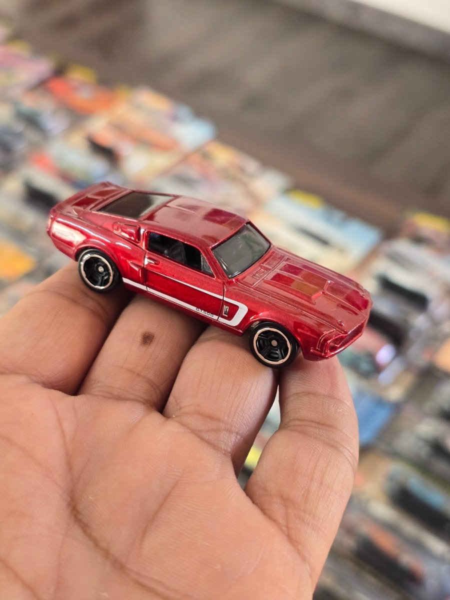 Hot Wheels 1967 Shelby GT500 - Nightburnerz (Uncarded) - Kinder Logs