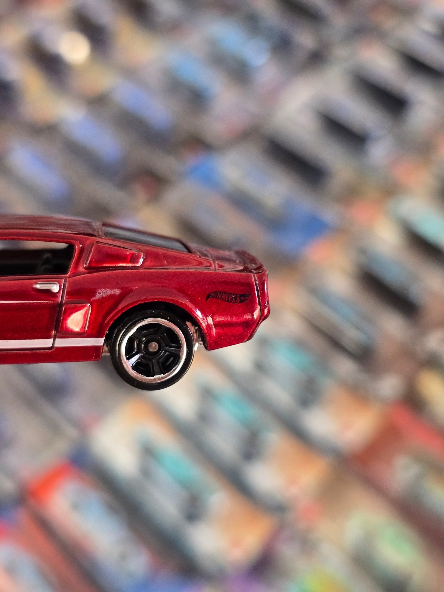 Hot Wheels 1967 Shelby GT500 - Nightburnerz (Uncarded) - Kinder Logs