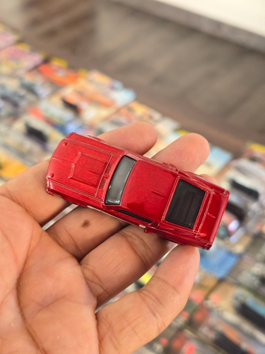 Hot Wheels 1967 Shelby GT500 - Nightburnerz (Uncarded) - Kinder Logs