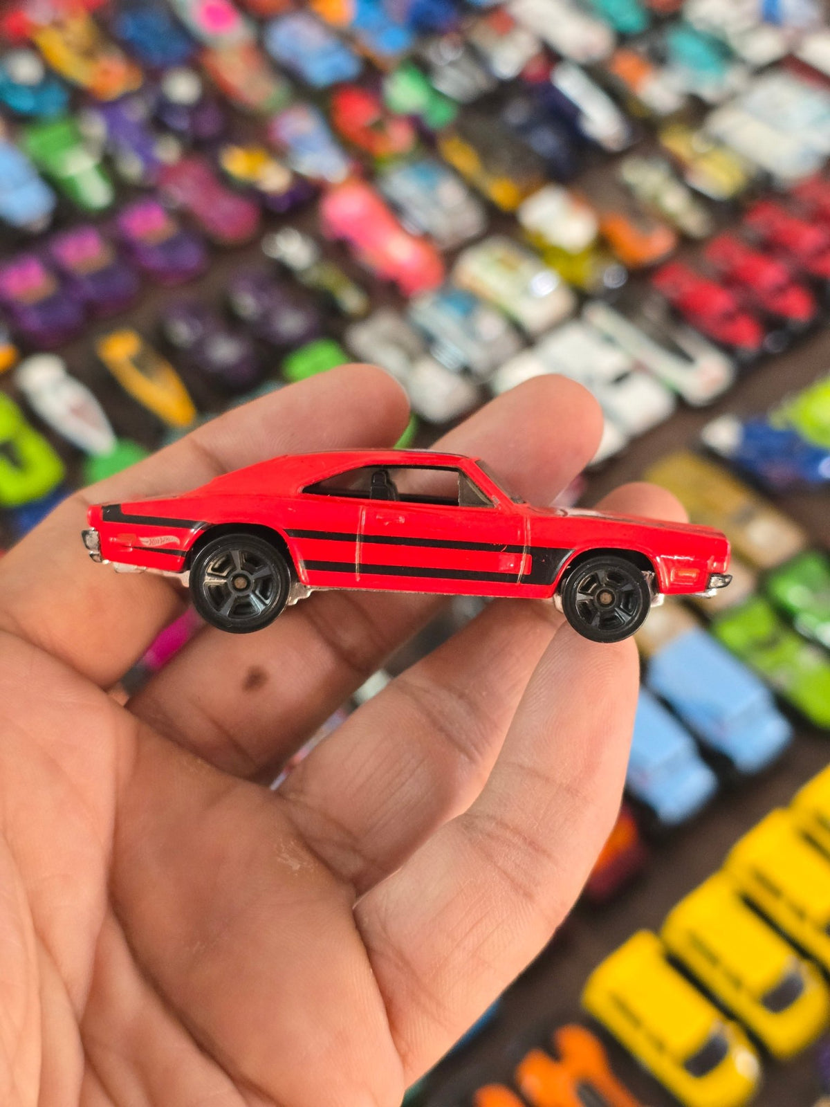 Hot Wheels 1969 Dodge Charger 500 - Red (Pre - Owned) - Kinder Logs