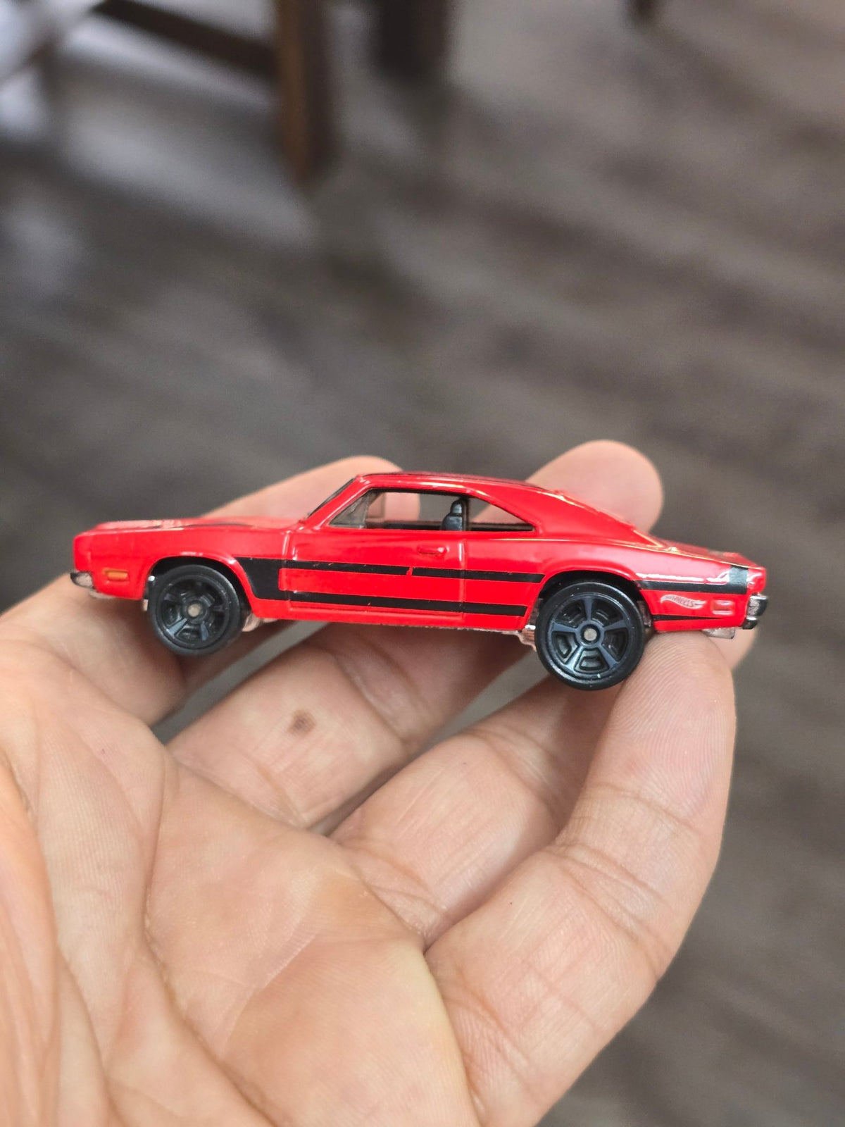 Hot Wheels 1969 Dodge Charger 500 - Red (Pre - Owned) - Kinder Logs