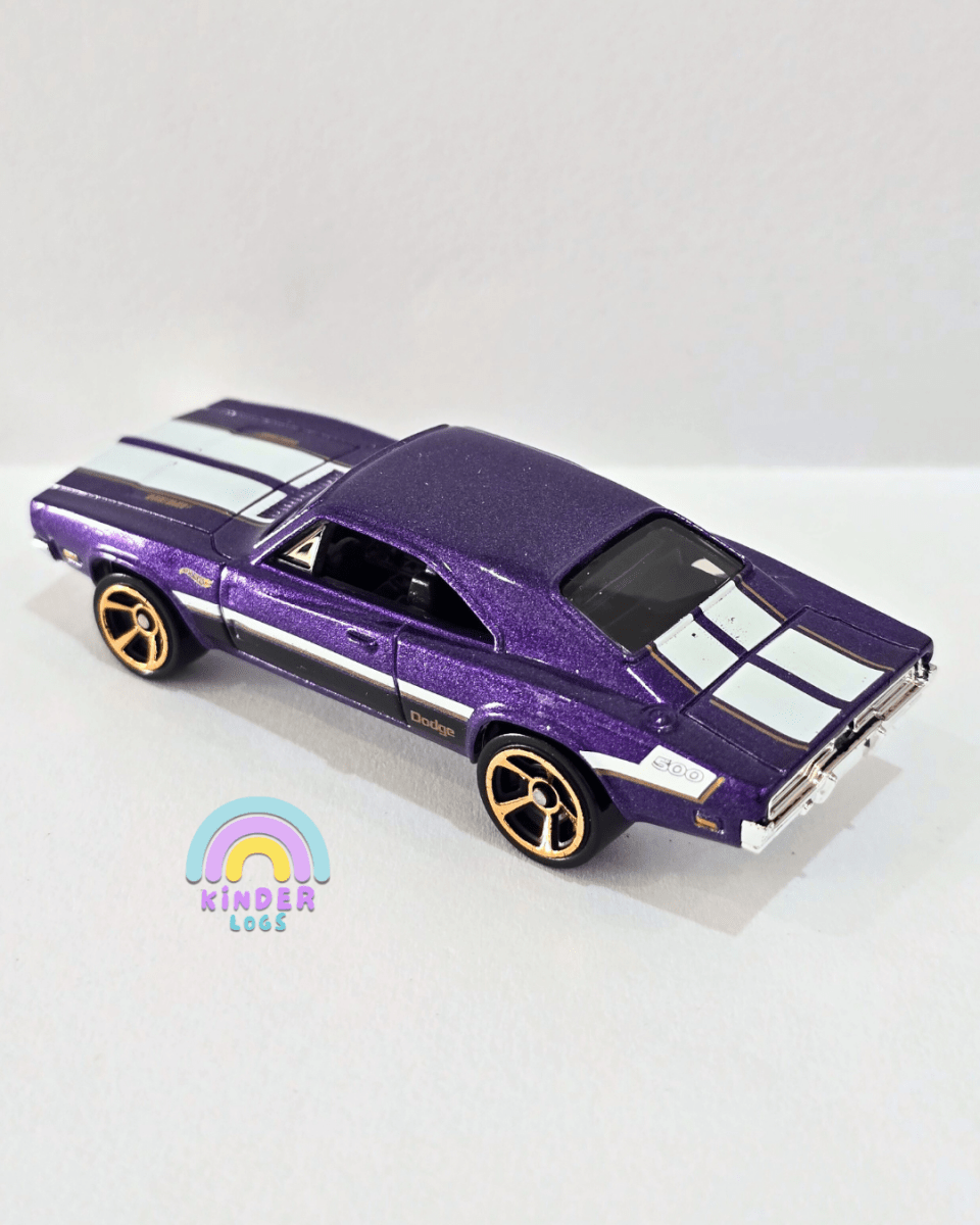 Hot Wheels 1969 Dodge Charger 500 (Uncarded) - Kinder Logs