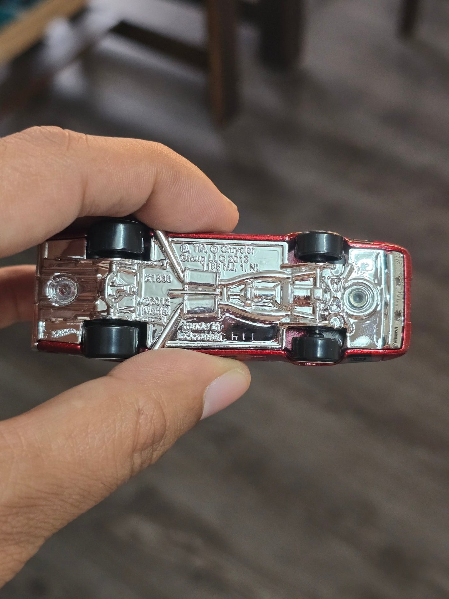 Hot Wheels 1969 Dodge Charger Daytona Mopar (Uncarded) - Kinder Logs