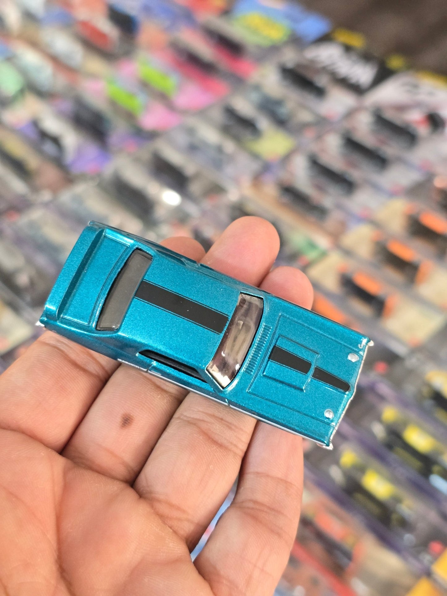 Hot Wheels 1969 Mercury Cougar Eliminator - Teal (Uncarded) - Kinder Logs