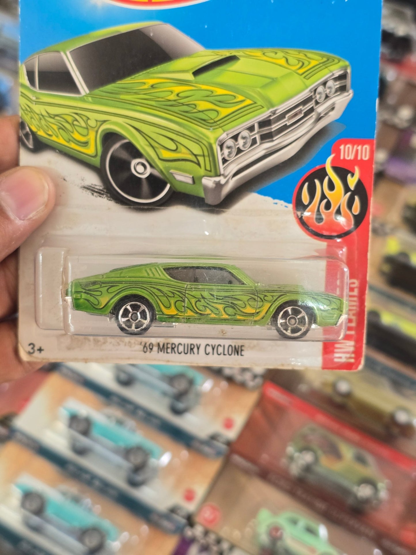 Hot Wheels 1969 Mercury Cyclone Flames (2016 Card) - Kinder Logs