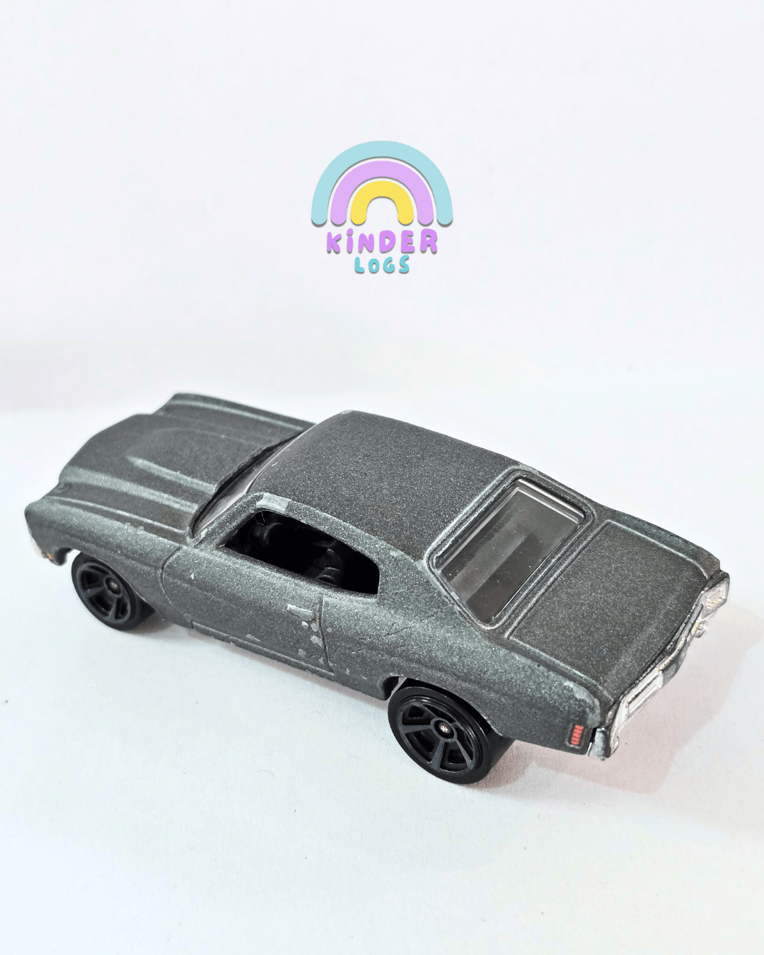 Hot Wheels 1970 Chevrolet Chevelle SS - Grey (Used Car) - Kinder Logs