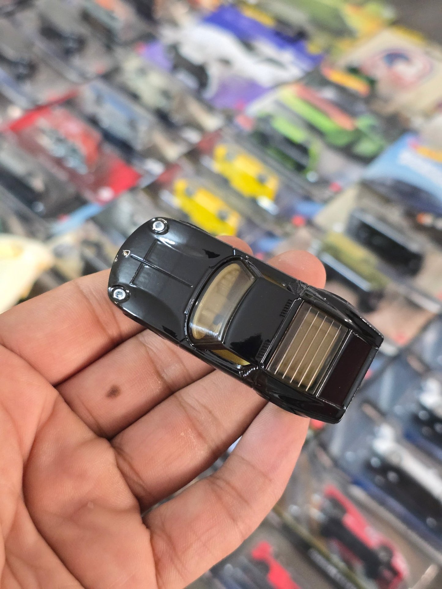 Hot Wheels 1971 Lamborghini Miura P400 SV - Black (Uncarded) - Kinder Logs
