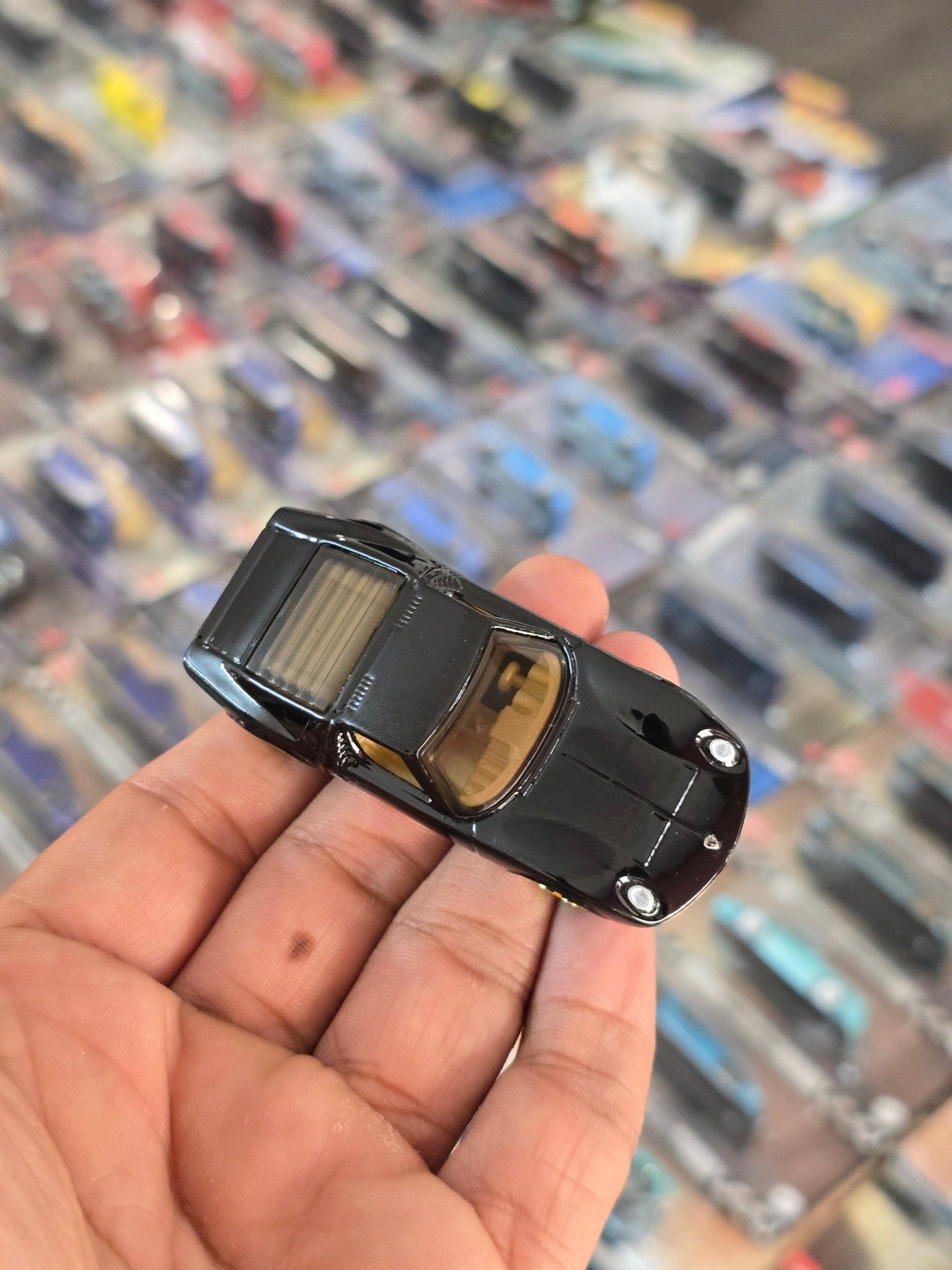 Hot Wheels 1971 Lamborghini Miura P400 SV - Black (Uncarded) - Kinder Logs