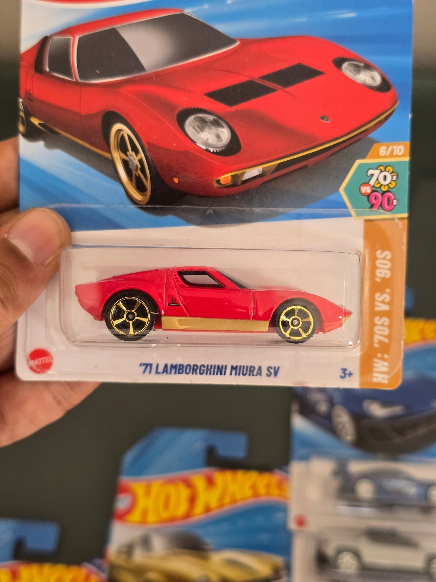 Hot Wheels 1971 Lamborghini Miura SV - Red (Imported) - Kinder Logs