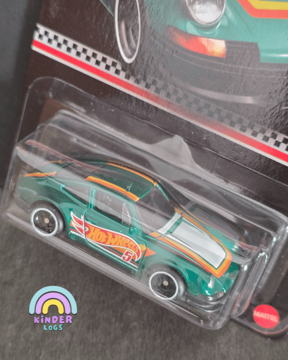 Hot Wheels 1971 Porsche 911 - 2021 Collector Edition - Kinder Logs