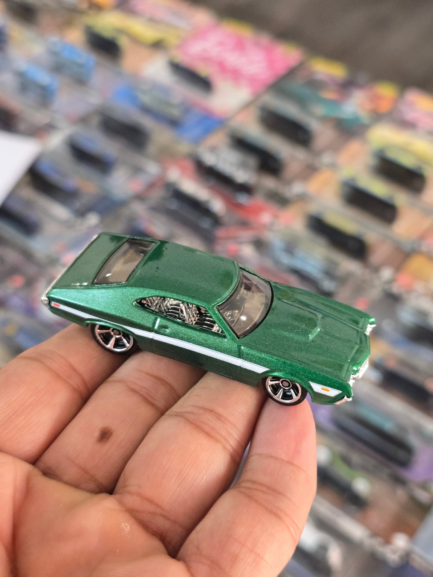 Hot Wheels 1972 Ford Gran Torino Sport - Fast & Furious (Uncarded) - Kinder Logs