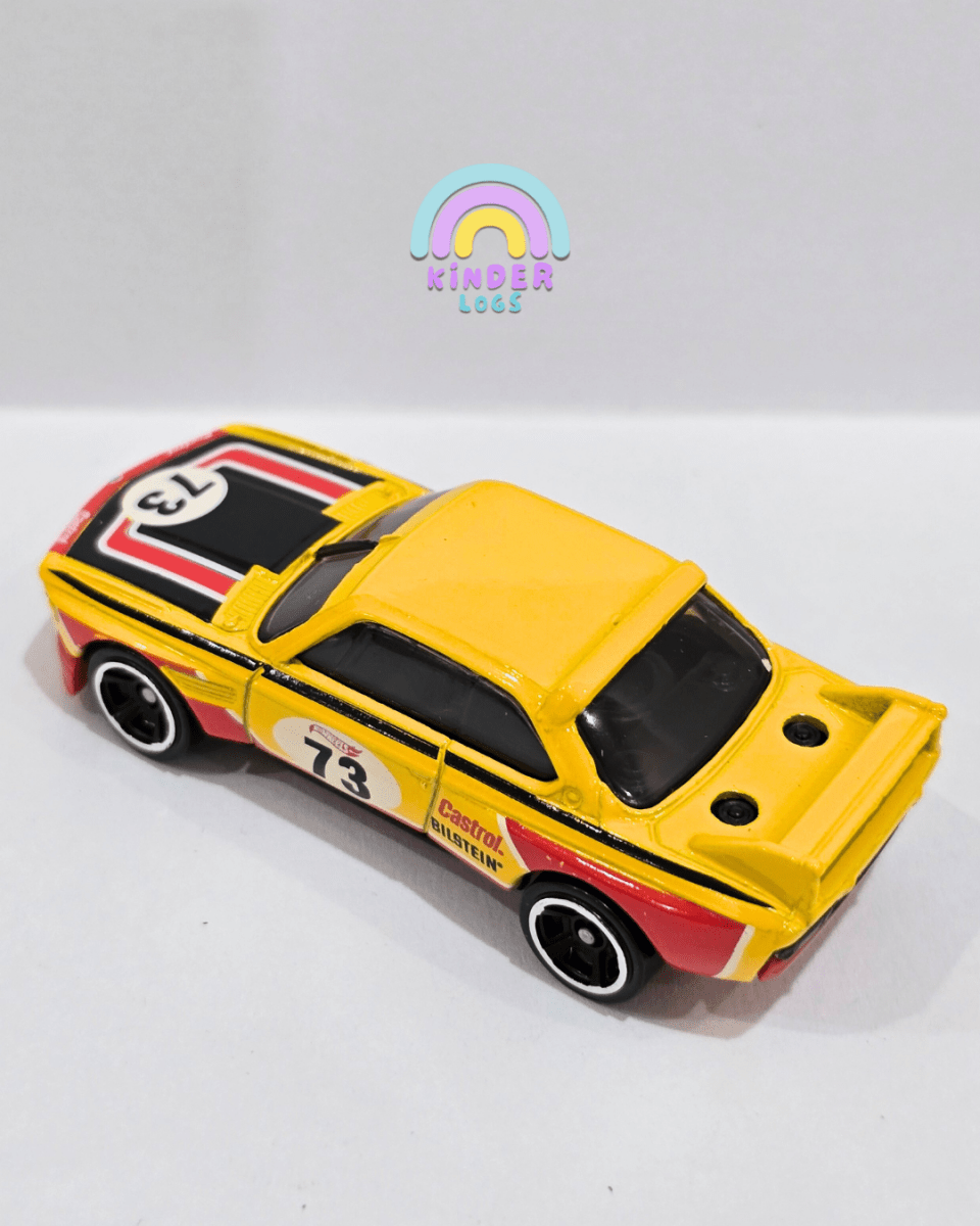 Hot Wheels 1973 BMW 3.0 CSL Race Car (Uncarded) - Kinder Logs