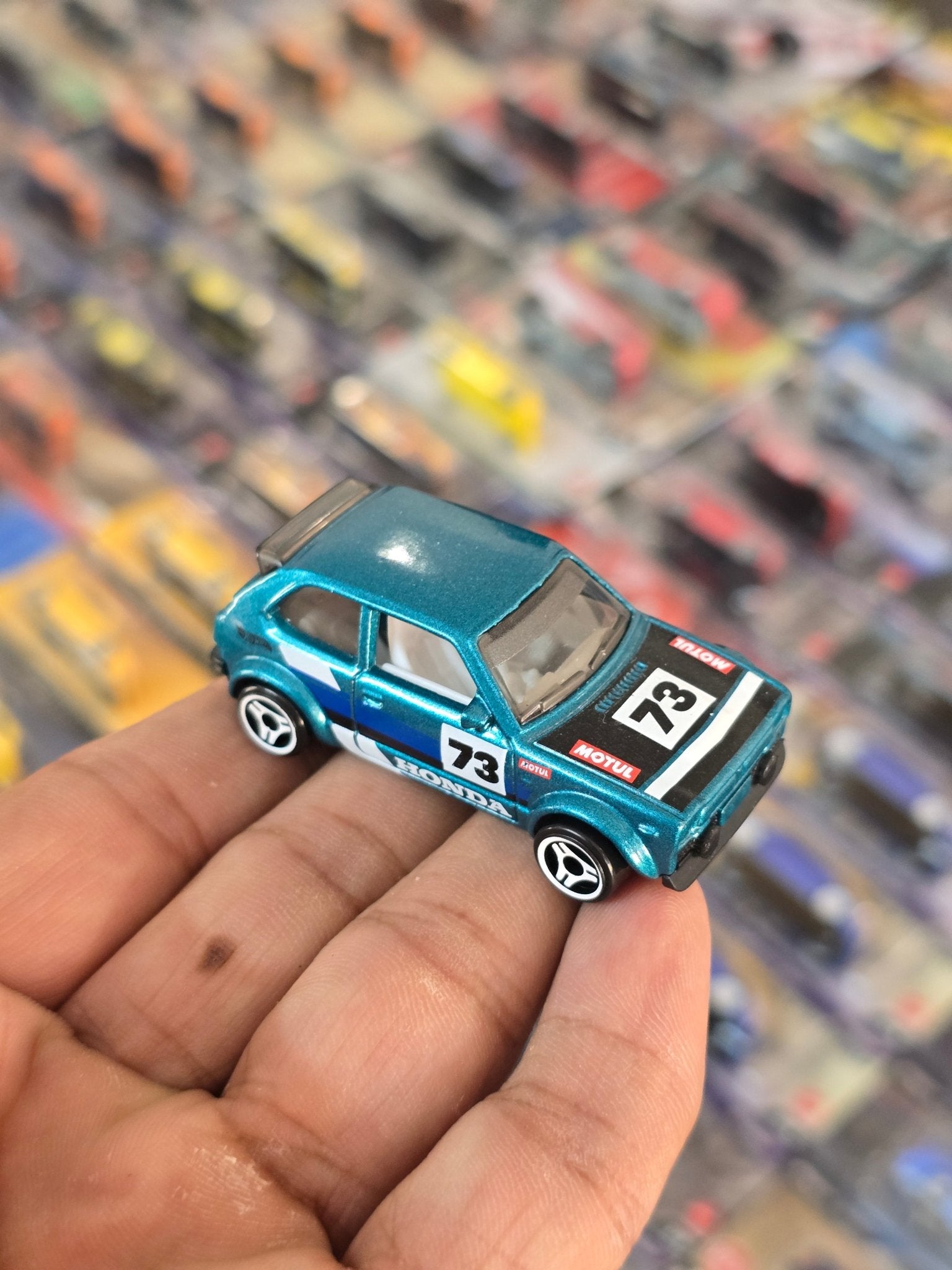 Hot Wheels 1973 Honda Civic Custom - Turquoise (Uncarded) - Kinder Logs