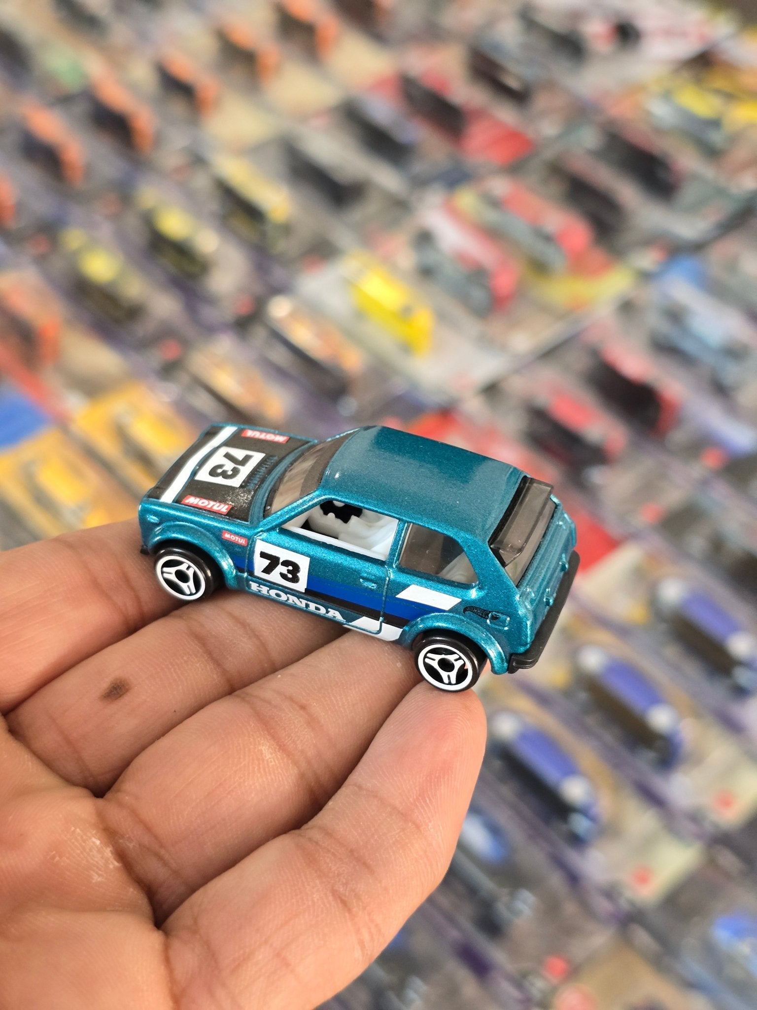 Hot Wheels 1973 Honda Civic Custom - Turquoise (Uncarded) - Kinder Logs