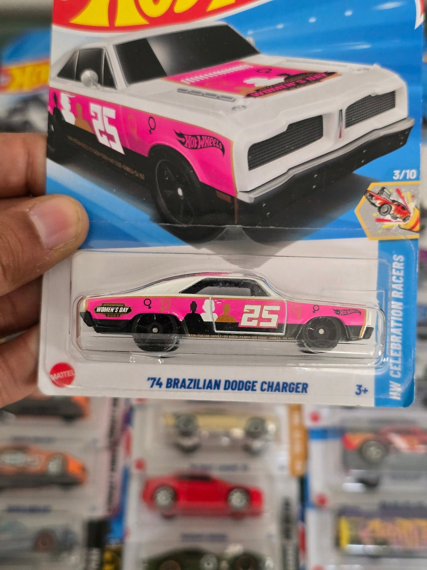 Hot Wheels 1974 Brazilian Dodge Charger Women's Day Edition (Imported) - Kinder Logs