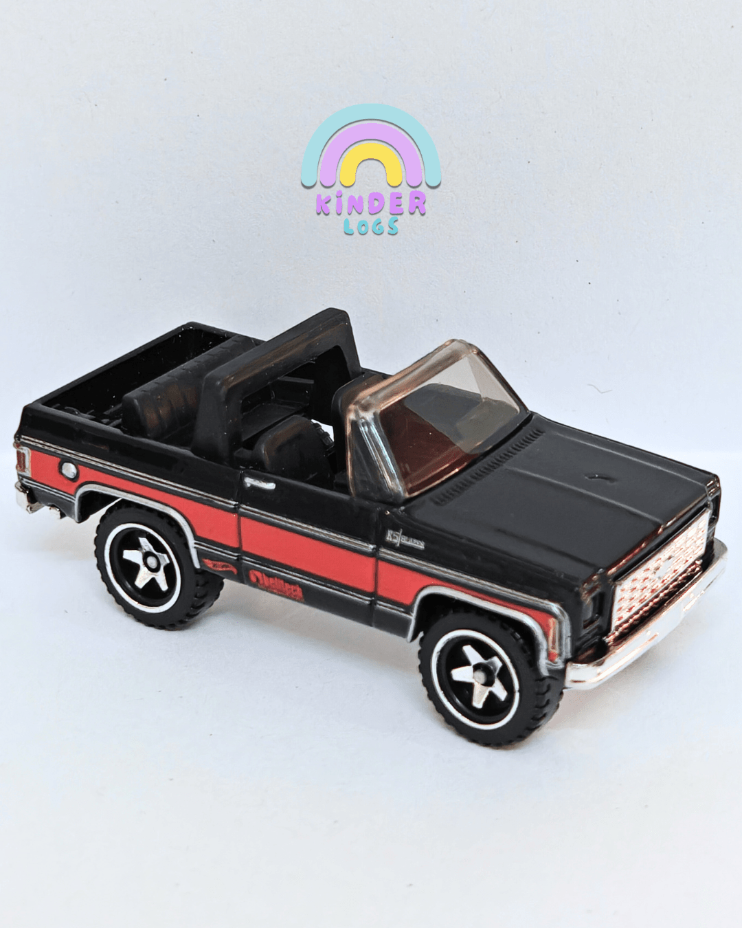 Hot Wheels 1975 Chevy Blazer Custom - Black (Minor Paint Issue) - Kinder Logs