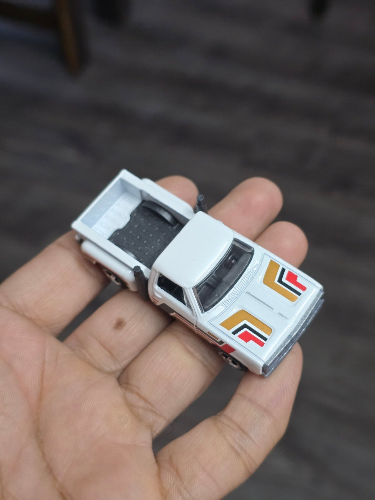 Hot Wheels 1978 Dodge Li'l Red Express - White (Uncarded - New) - Kinder Logs