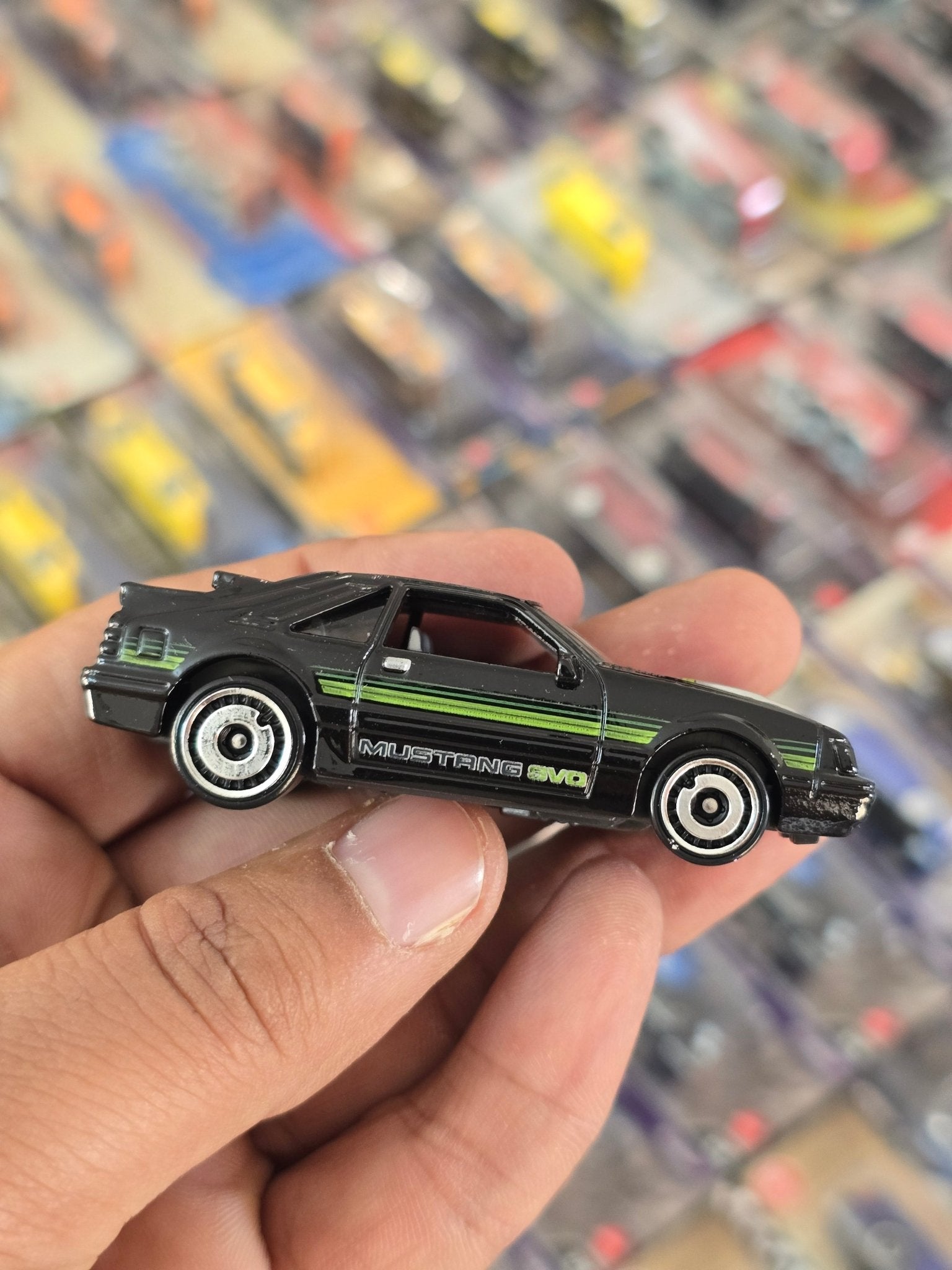Hot Wheels 1984 Ford Mustang SVO - Black (Uncarded) - Kinder Logs
